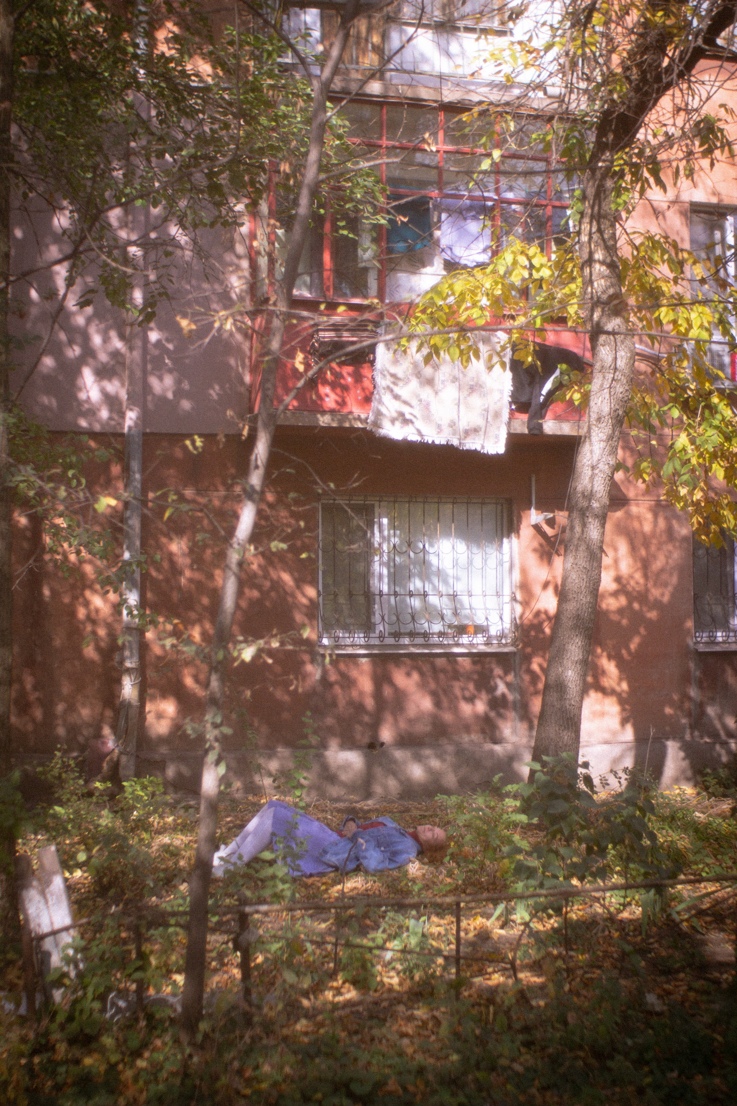 История твоего двора. • Фотограф Александра Светозар Алчевск •