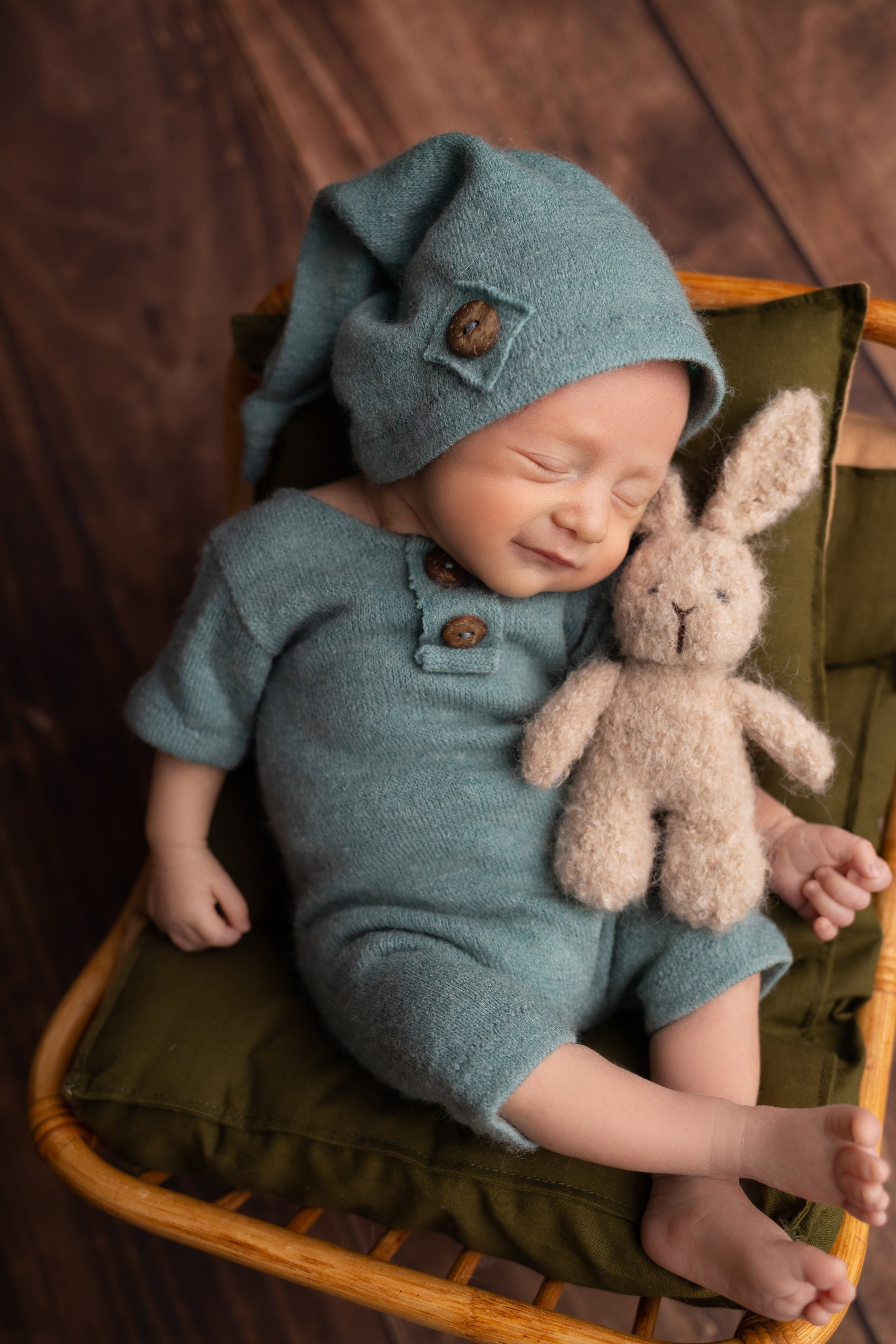 Классическая фотосессия малыша. Фотограф новорожденных малышей в Омске и Омской области Эльвира Камаева