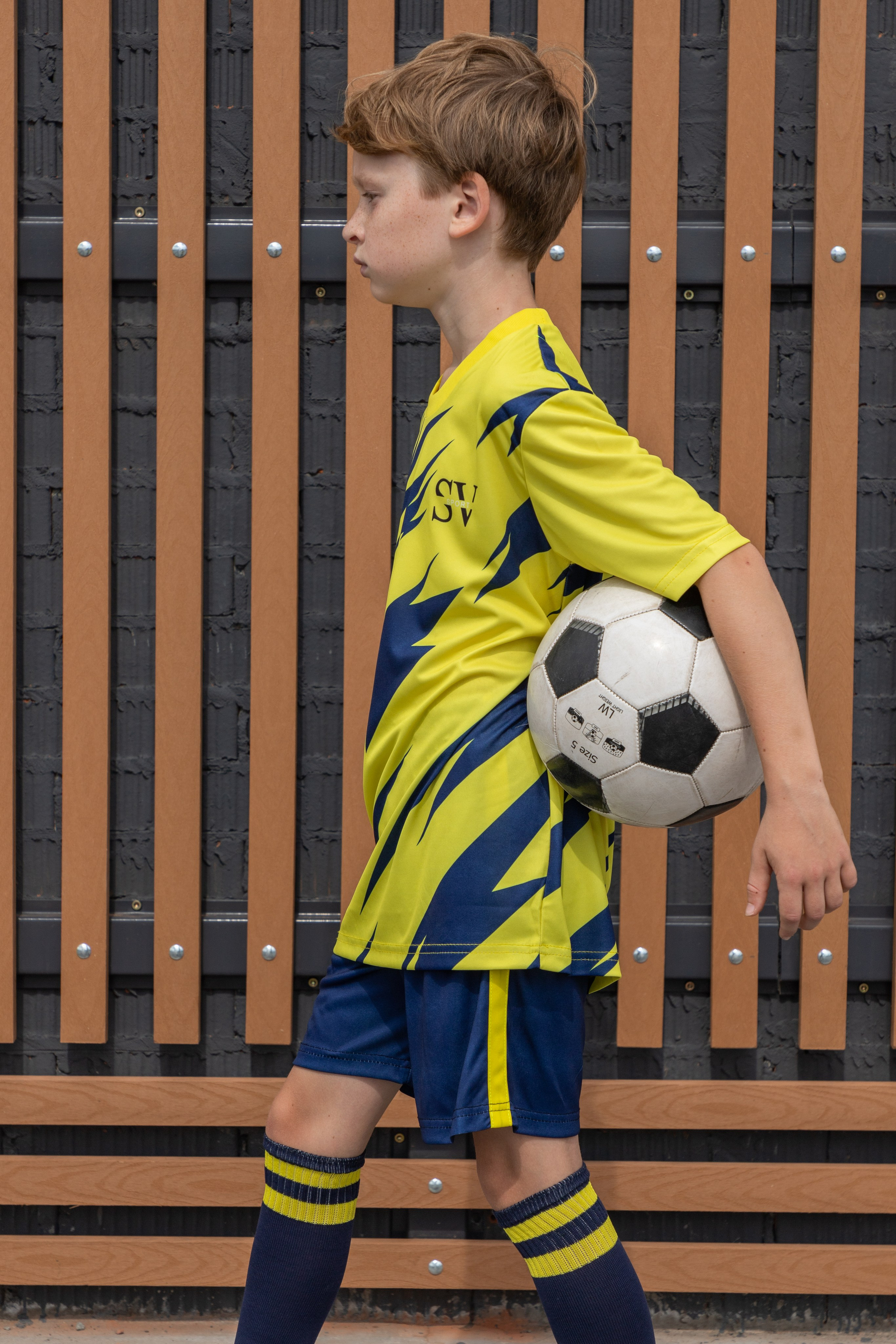 Футбольная форма. Фотограф Денис Лесковский (Тюмень)