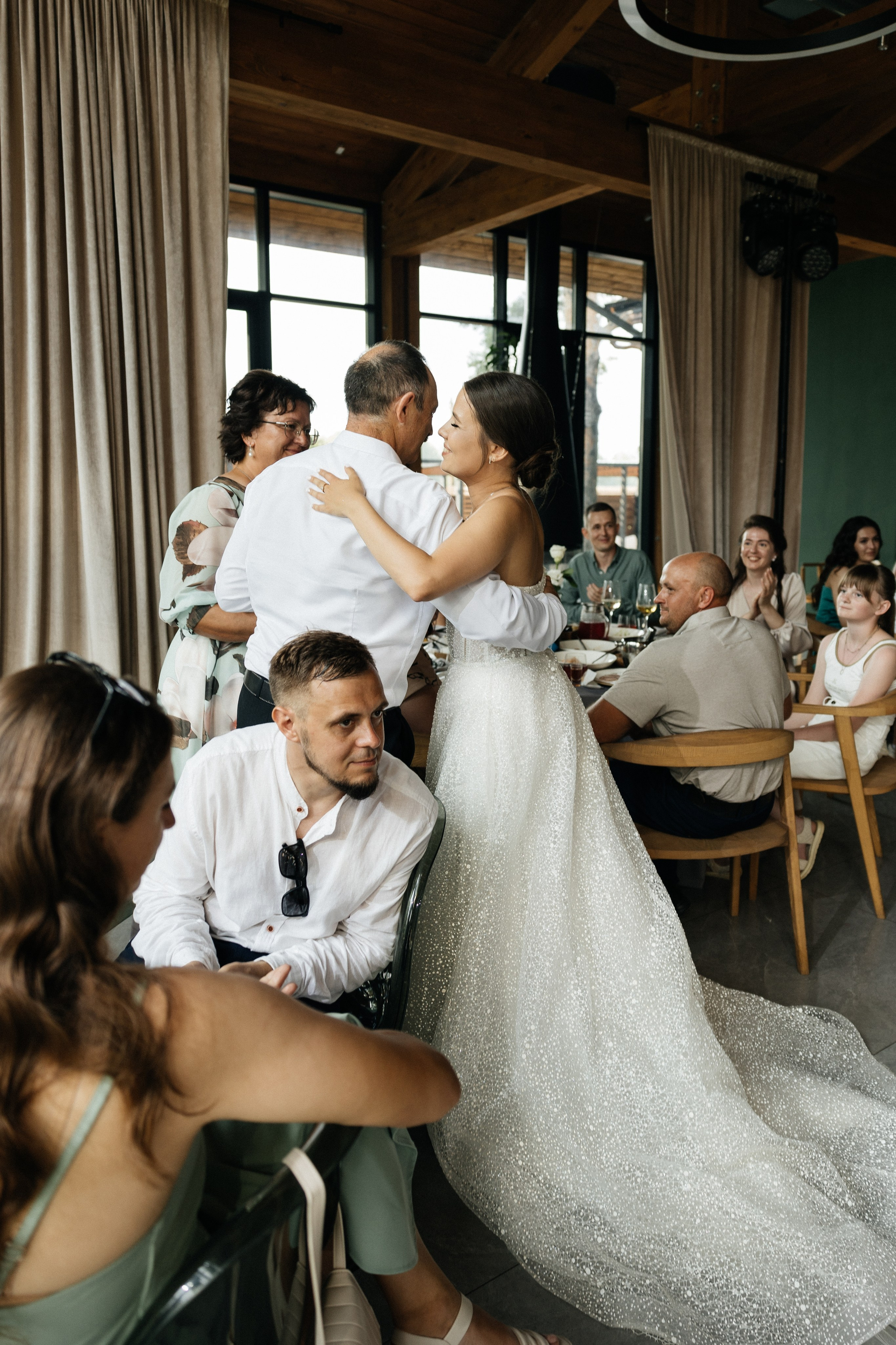 Свадебная история. Лесной Виладж. Свадебный и семейный фотограф Рассказова Виктория