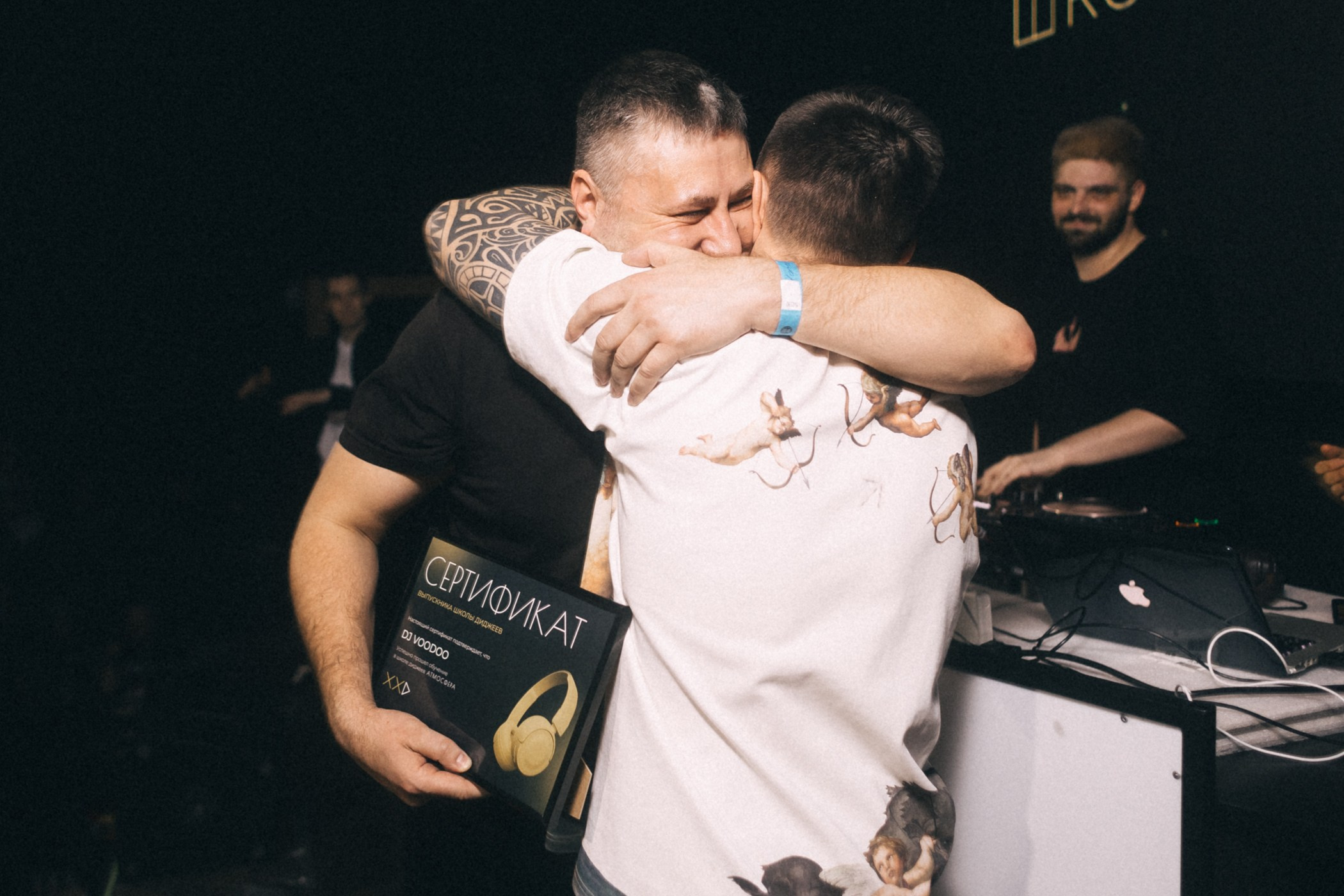 Выпускной школы диджеинга «Атмосфера». Фотограф Кемерово | Сергей