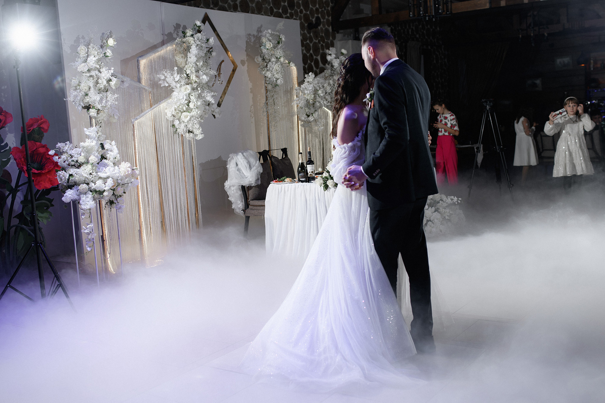 Александр и Александра. Свадебный фотограф Белгород Валуйки Старый Оскол Воронеж