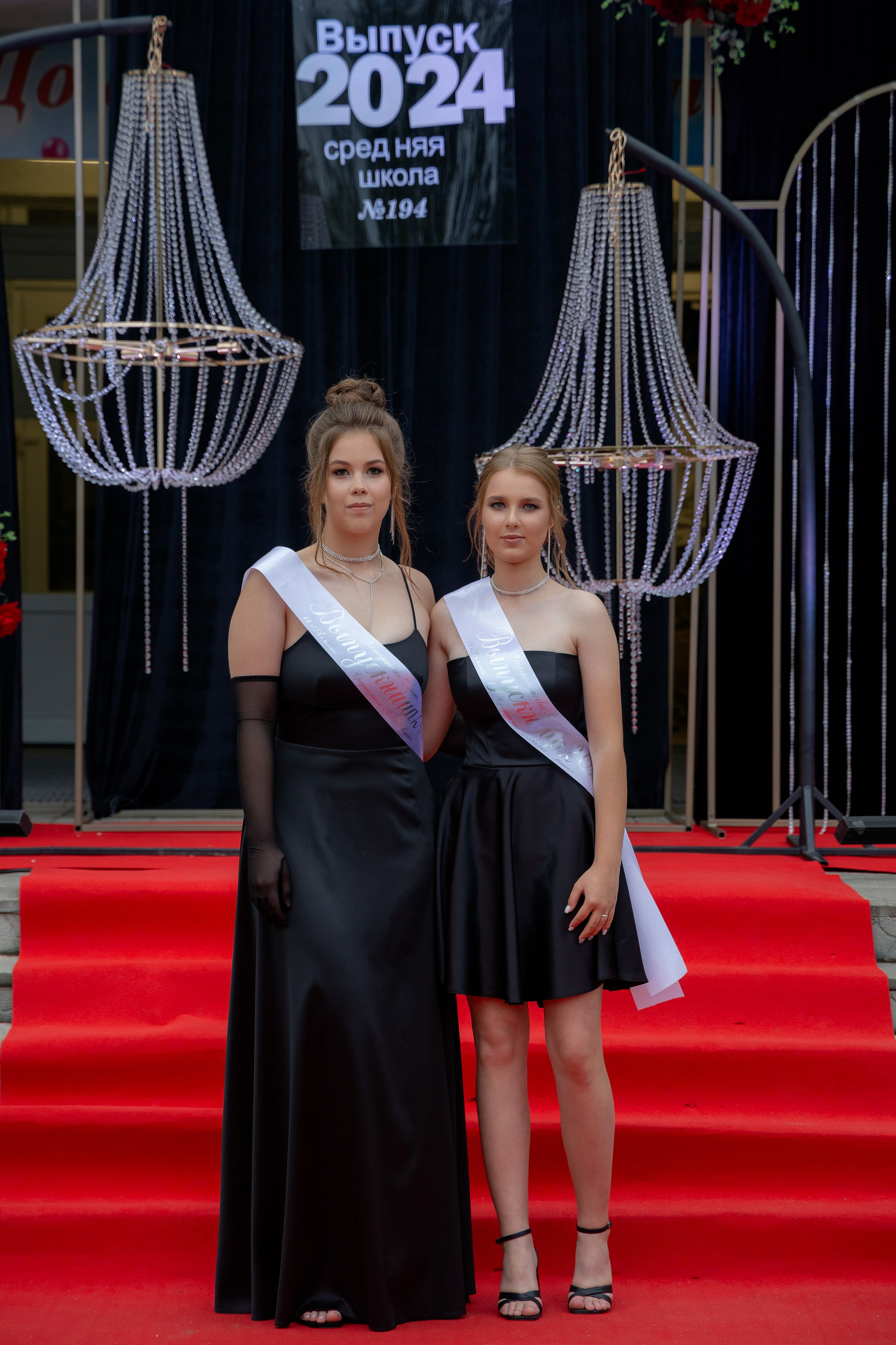 Школьный выпускной 2024 год в Соколе (Минск). Свадебный фотограф в Минске/Беларуси Сергей Спиридонов