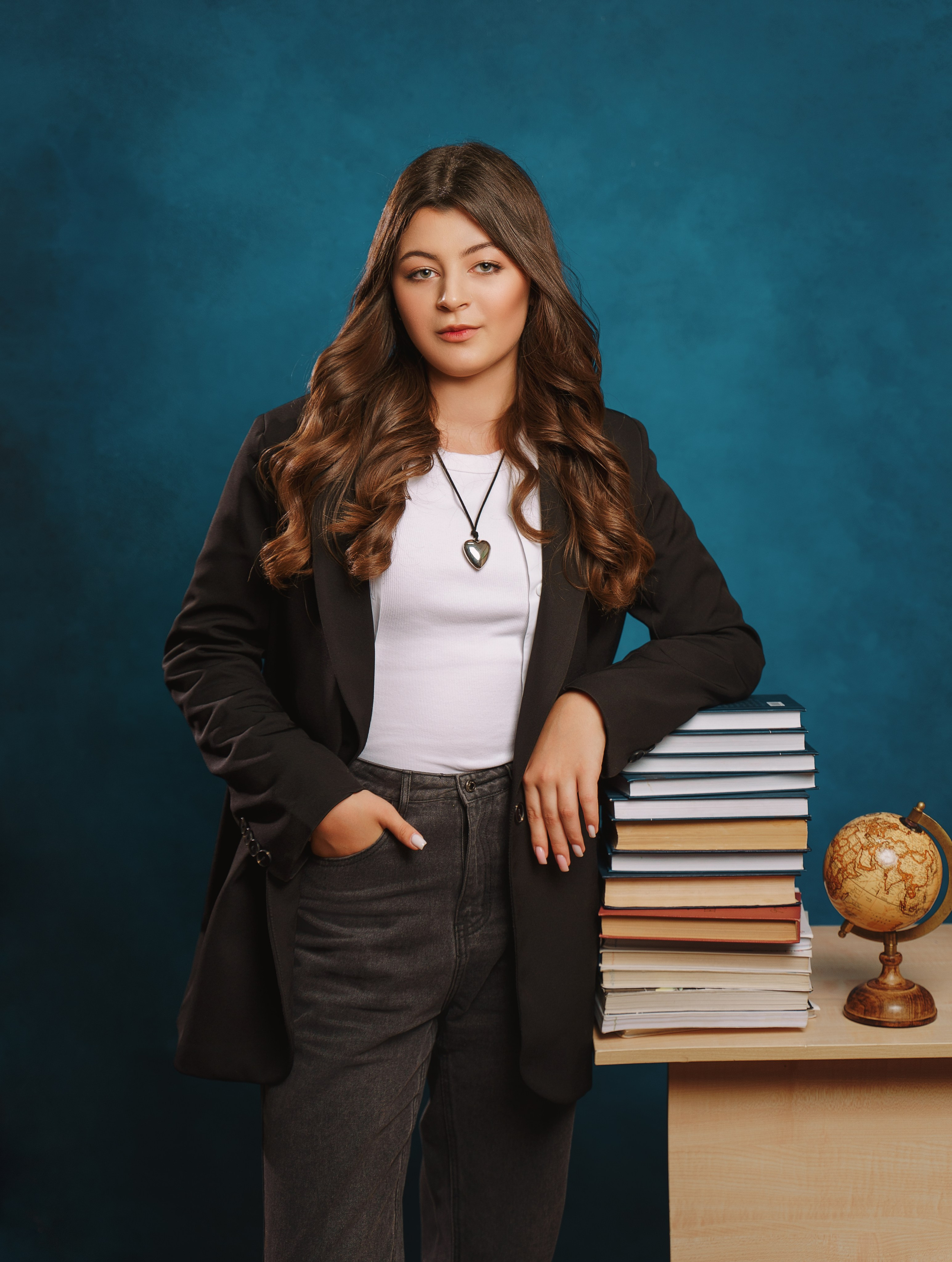 Дизайн «Лайт». Стильные выпускные альбомы и индивидуальные фотосессии в Таганроге