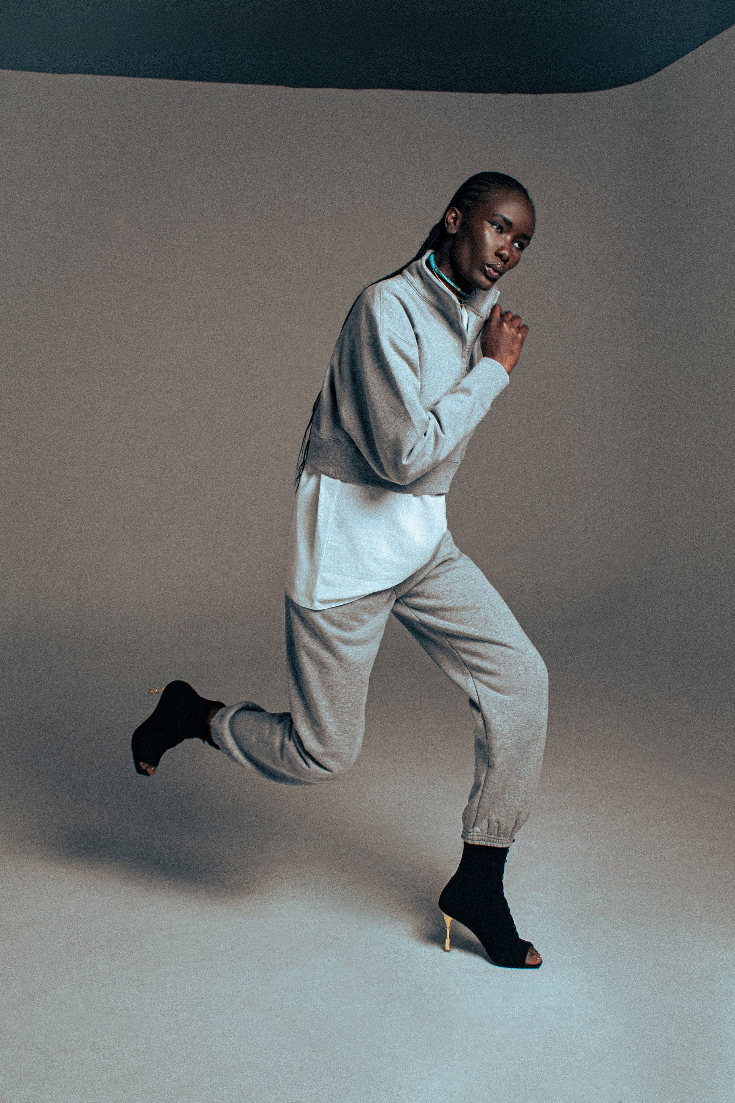 Commonkin Dubai. Elizaveta Filchenko. Fashion-photographer and director