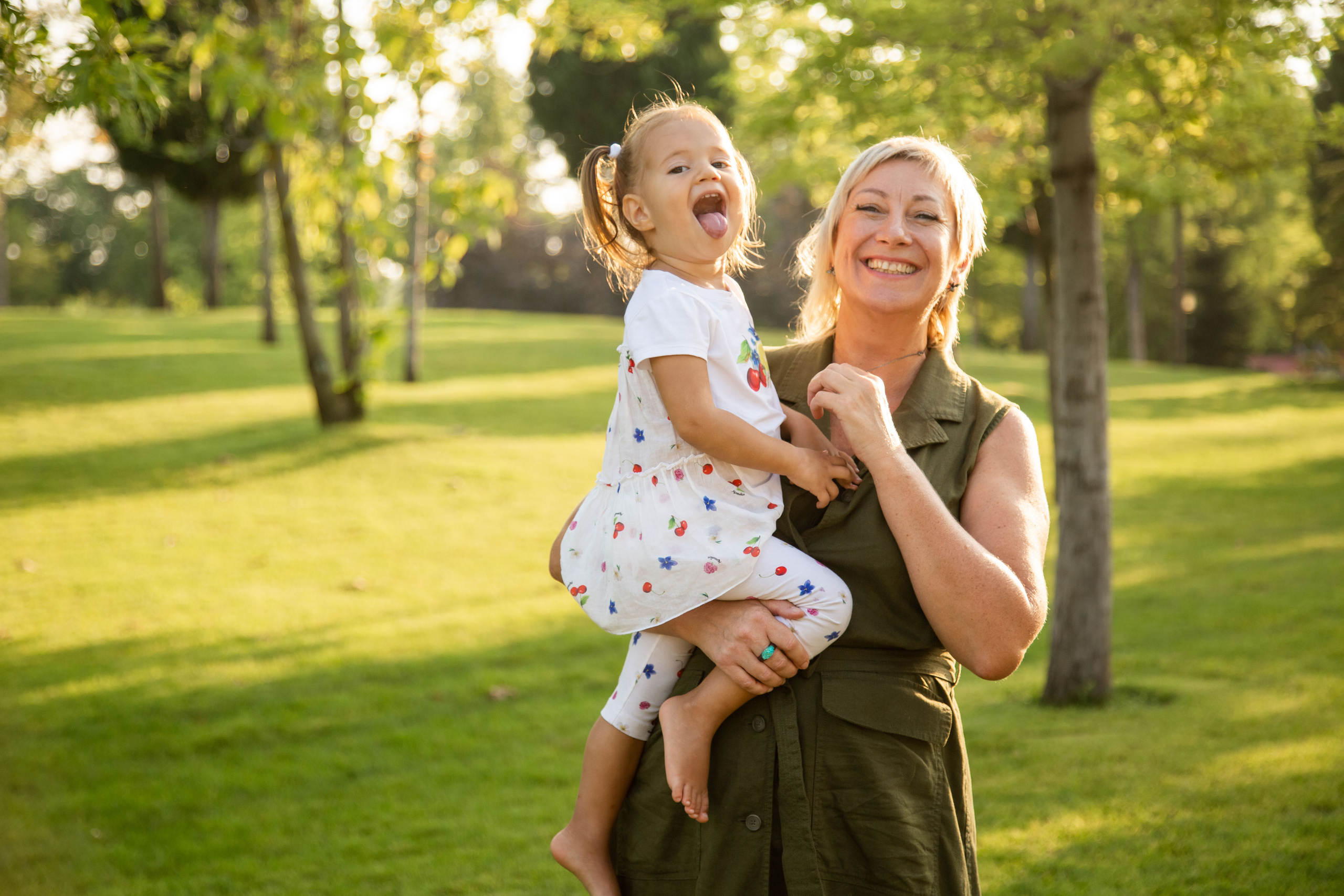 Машенька и ее Семья. Фотограф в Краснодаре. Выпускные школьные альбомы, Свадьбы, Портреты