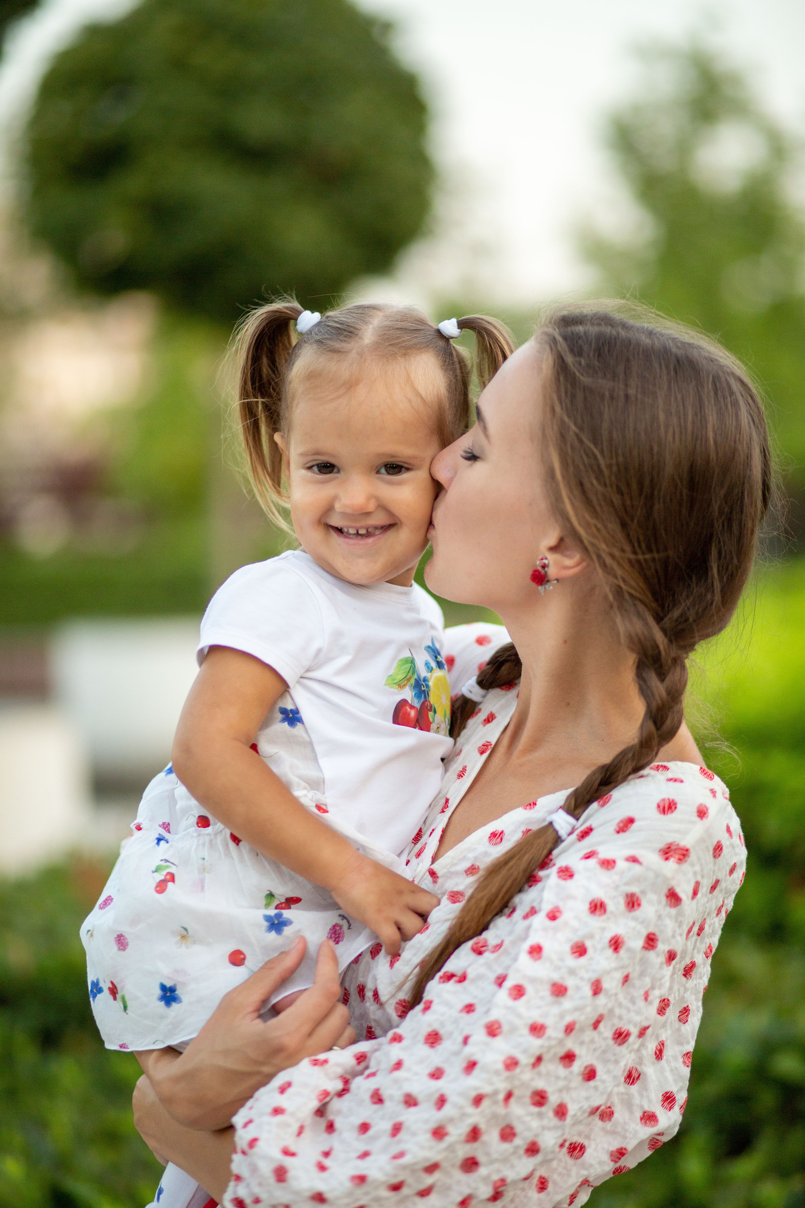 Машенька и ее Семья. Фотограф в Краснодаре. Выпускные школьные альбомы, Свадьбы, Портреты