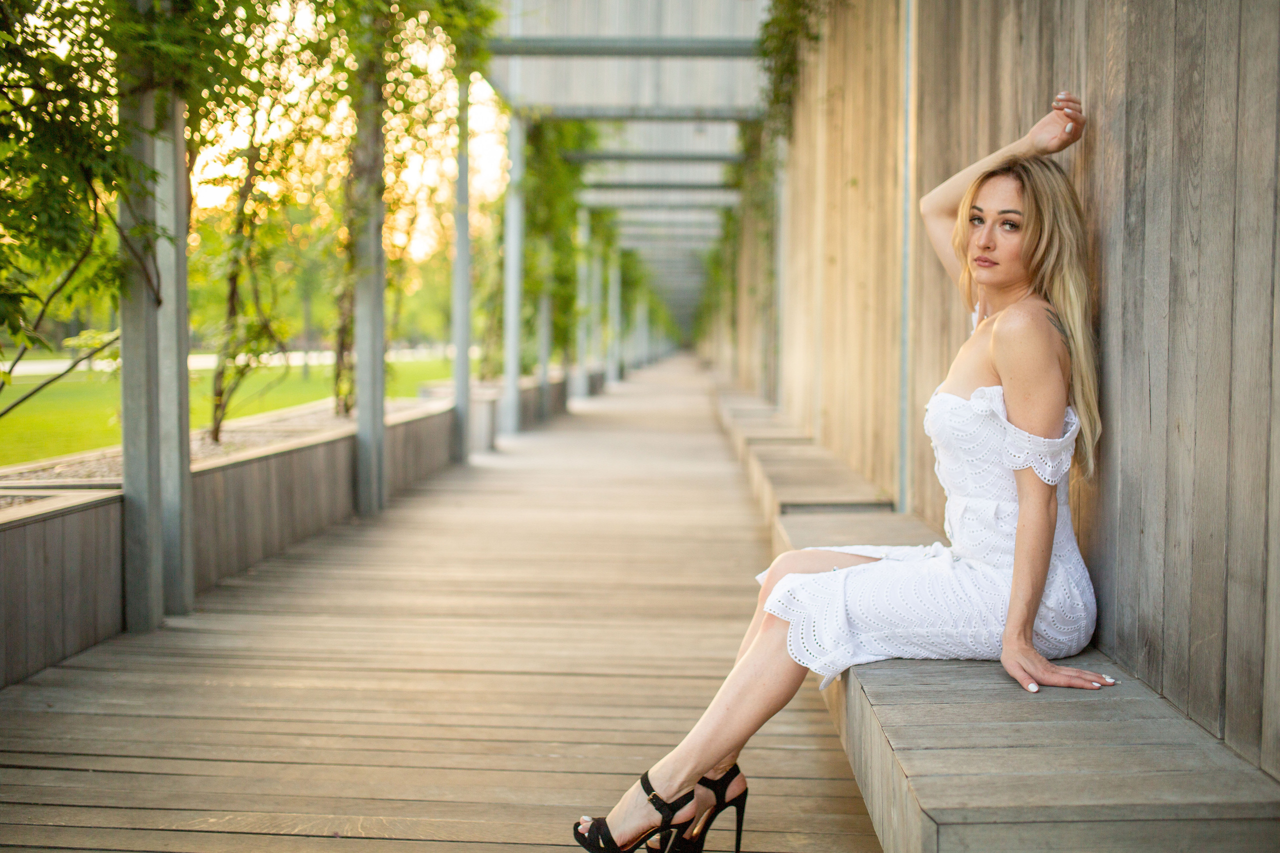 Фотосессия для контента. Фотограф в Краснодаре. Выпускные школьные альбомы, Свадьбы, Портреты