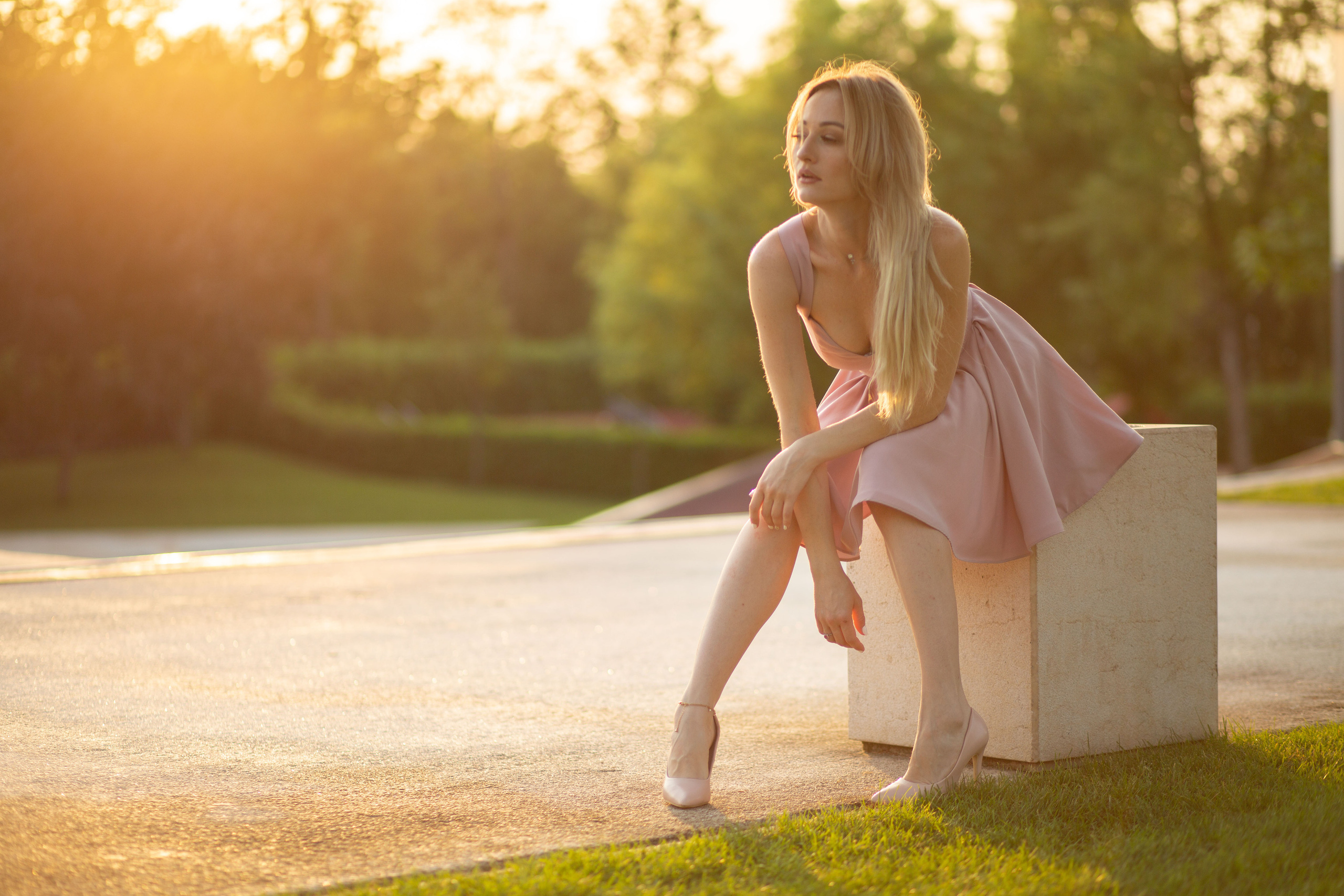 Фотосессия для контента. Фотограф в Краснодаре. Выпускные школьные альбомы, Свадьбы, Портреты