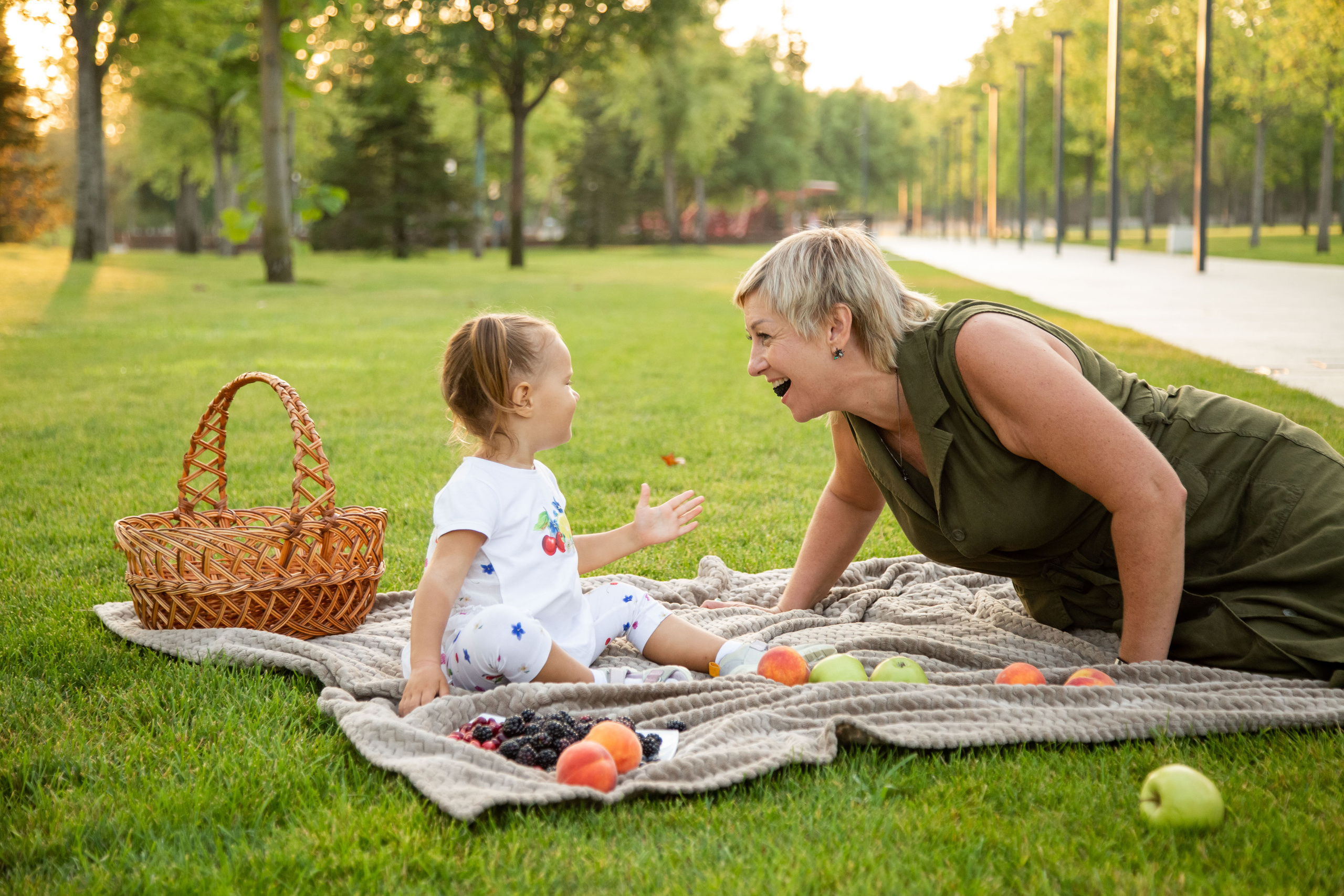 Машенька и ее Семья. Фотограф в Краснодаре. Выпускные школьные альбомы, Свадьбы, Портреты
