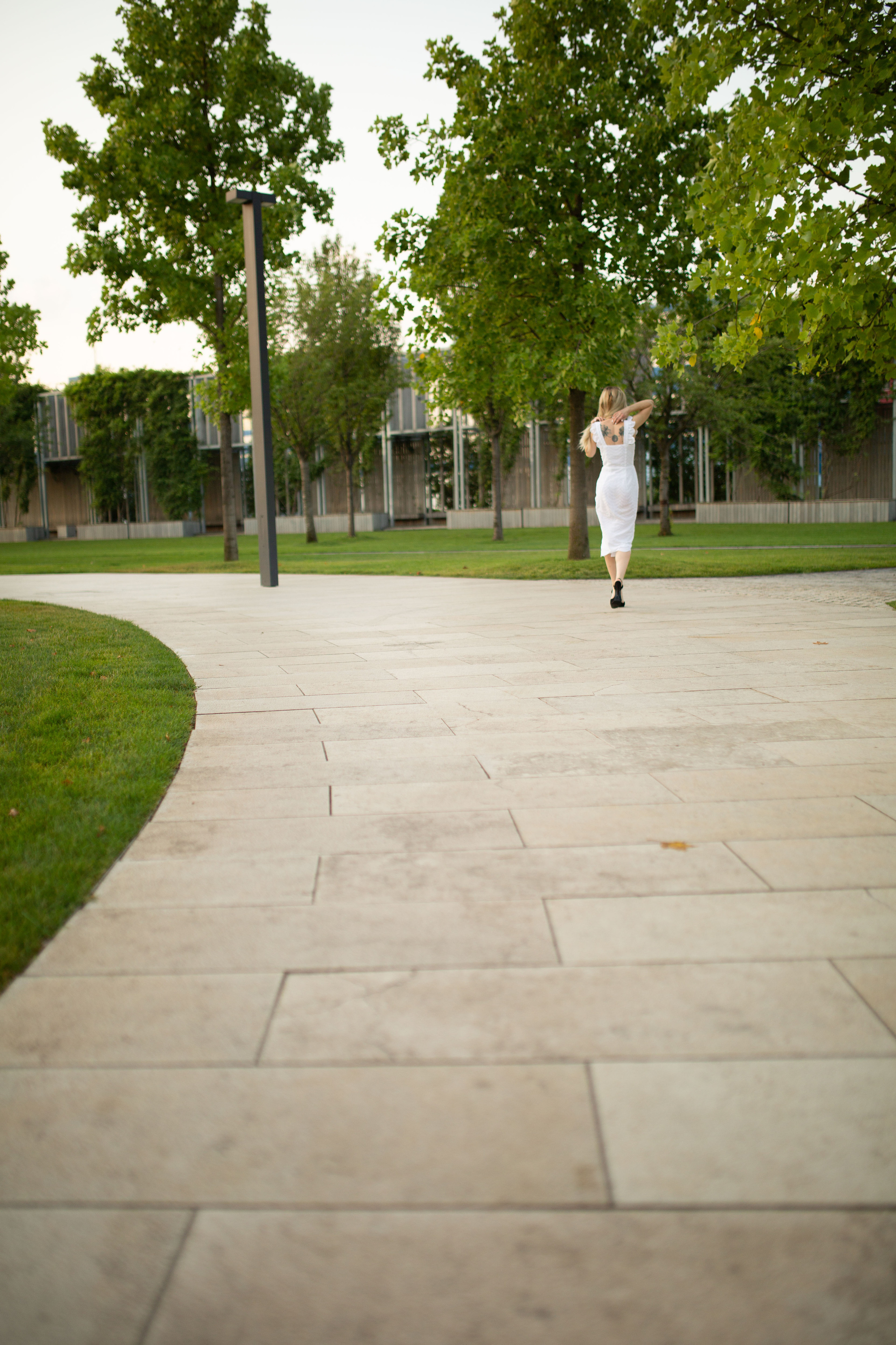 Фотосессия для контента. Фотограф в Краснодаре. Выпускные школьные альбомы, Свадьбы, Портреты