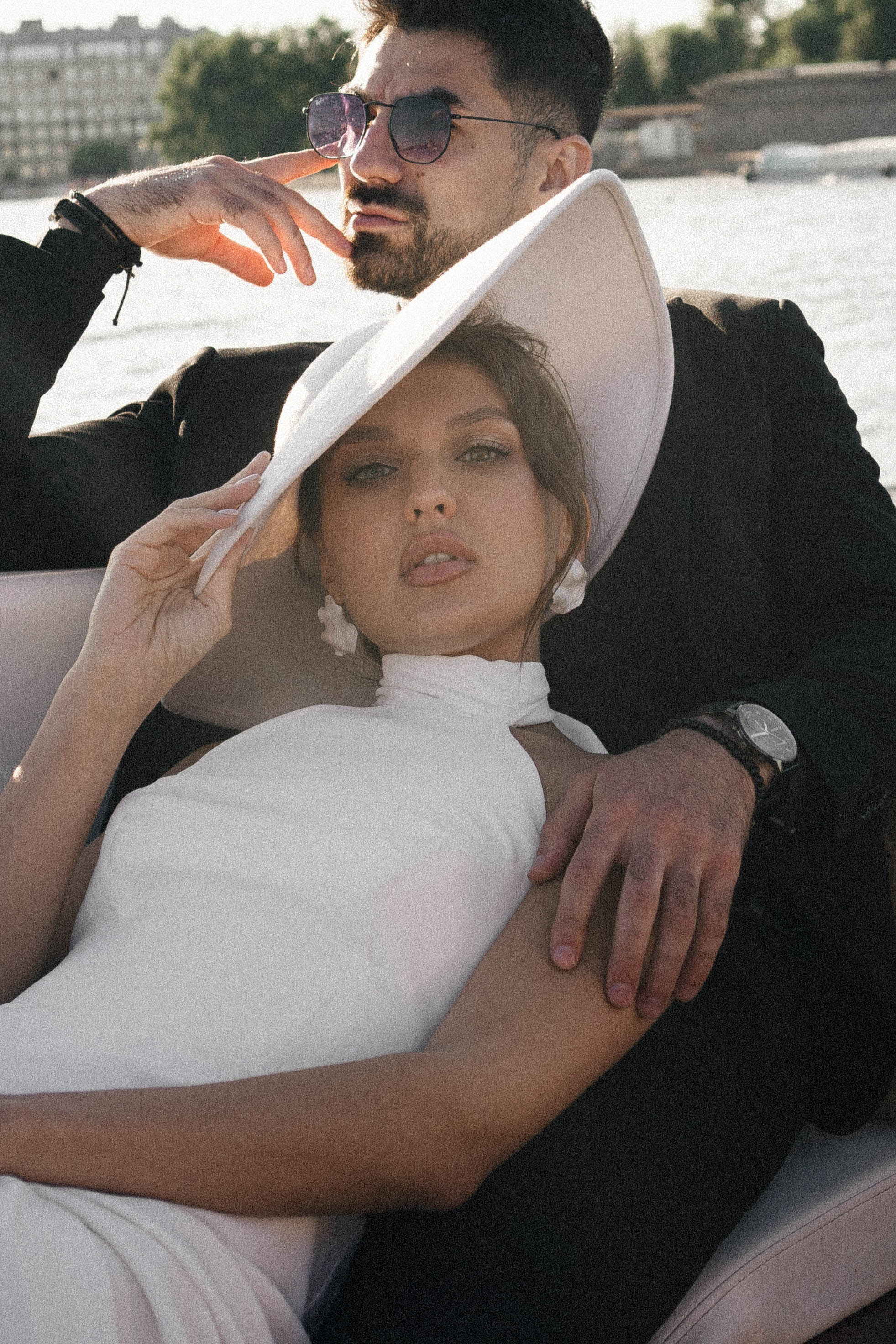 СВАДЕНБНАЯ СЬЕМКА НА КАТЕРЕ ПО КАНАЛАМ САНКТ-ПЕТЕРБУРГА И В АКВАТОРИИ НЕВЫ. Профессиональный фотограф, Санкт-Петербург — Виктория Богомолова