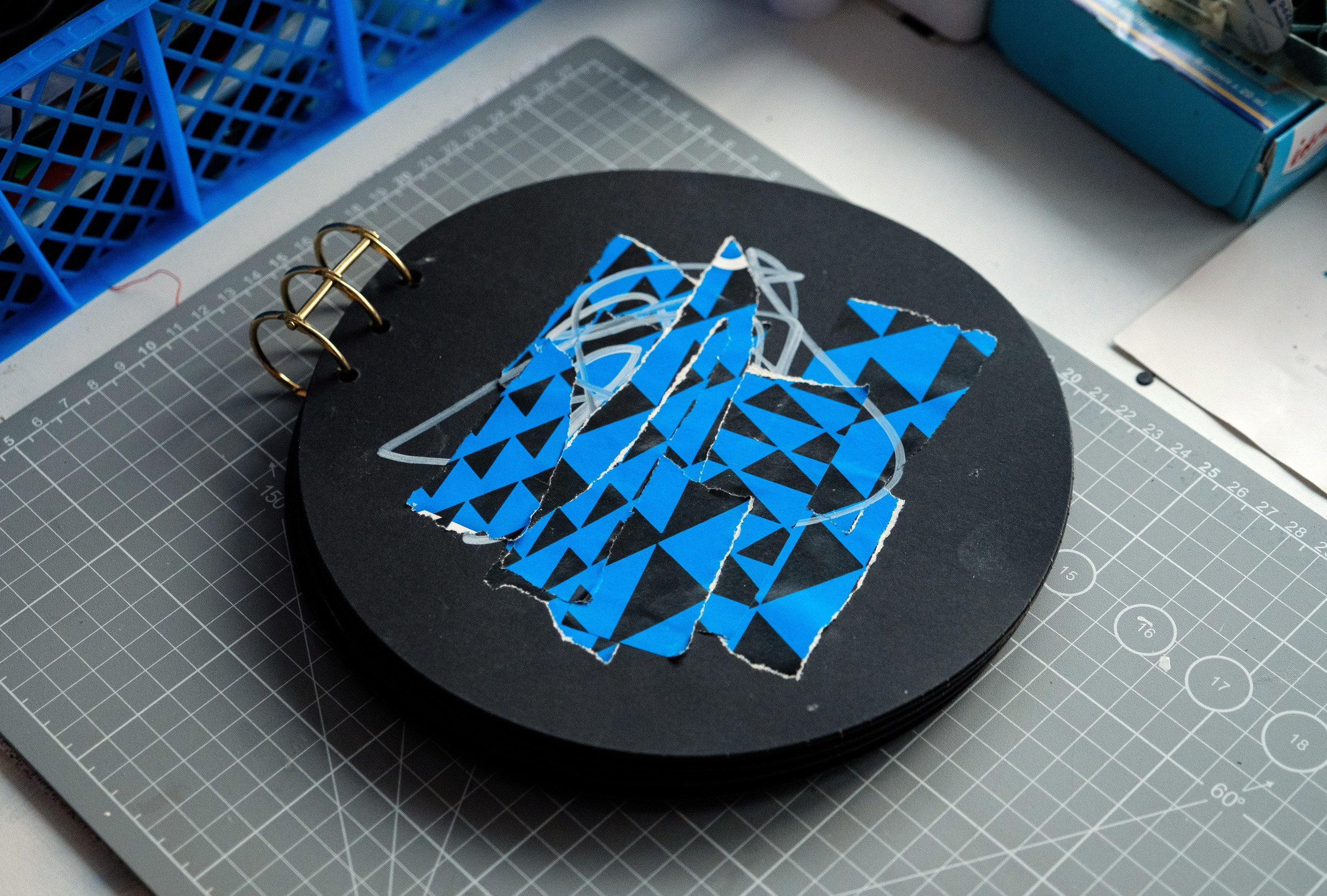 Книга Стихов Катарины Александровны. Контент-креатор Паша Норицын