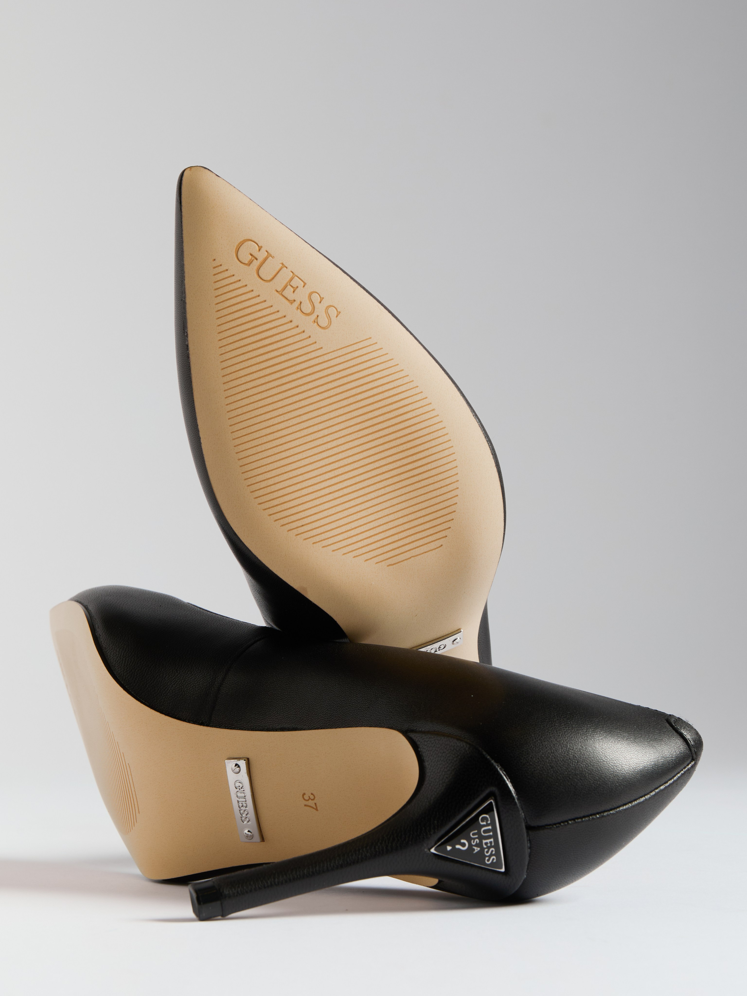 Предметный фотограф в Москве Евгений Шубин