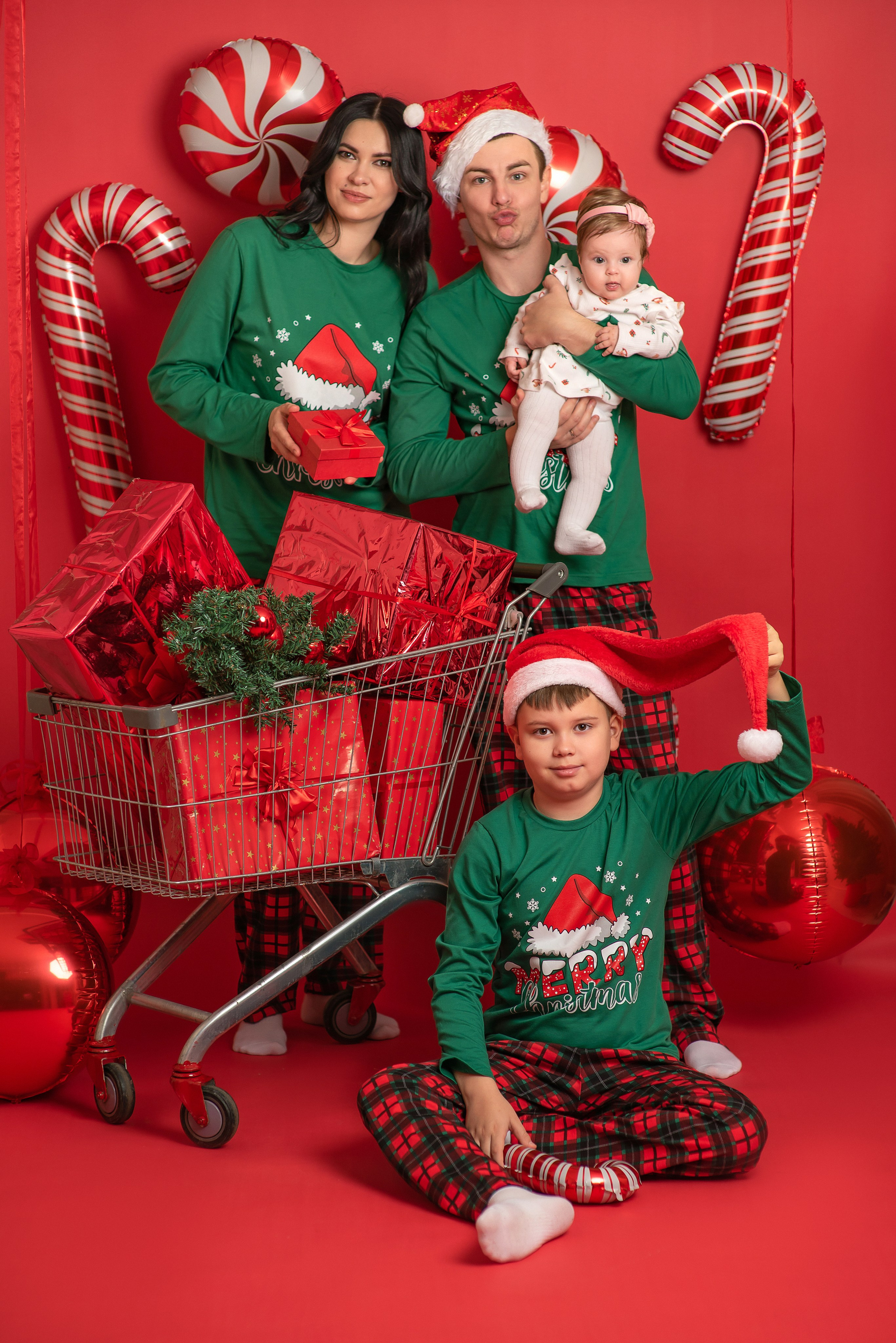 Семья Татьяны — новый 2026. Семейный и детский фотограф Наталья Горда