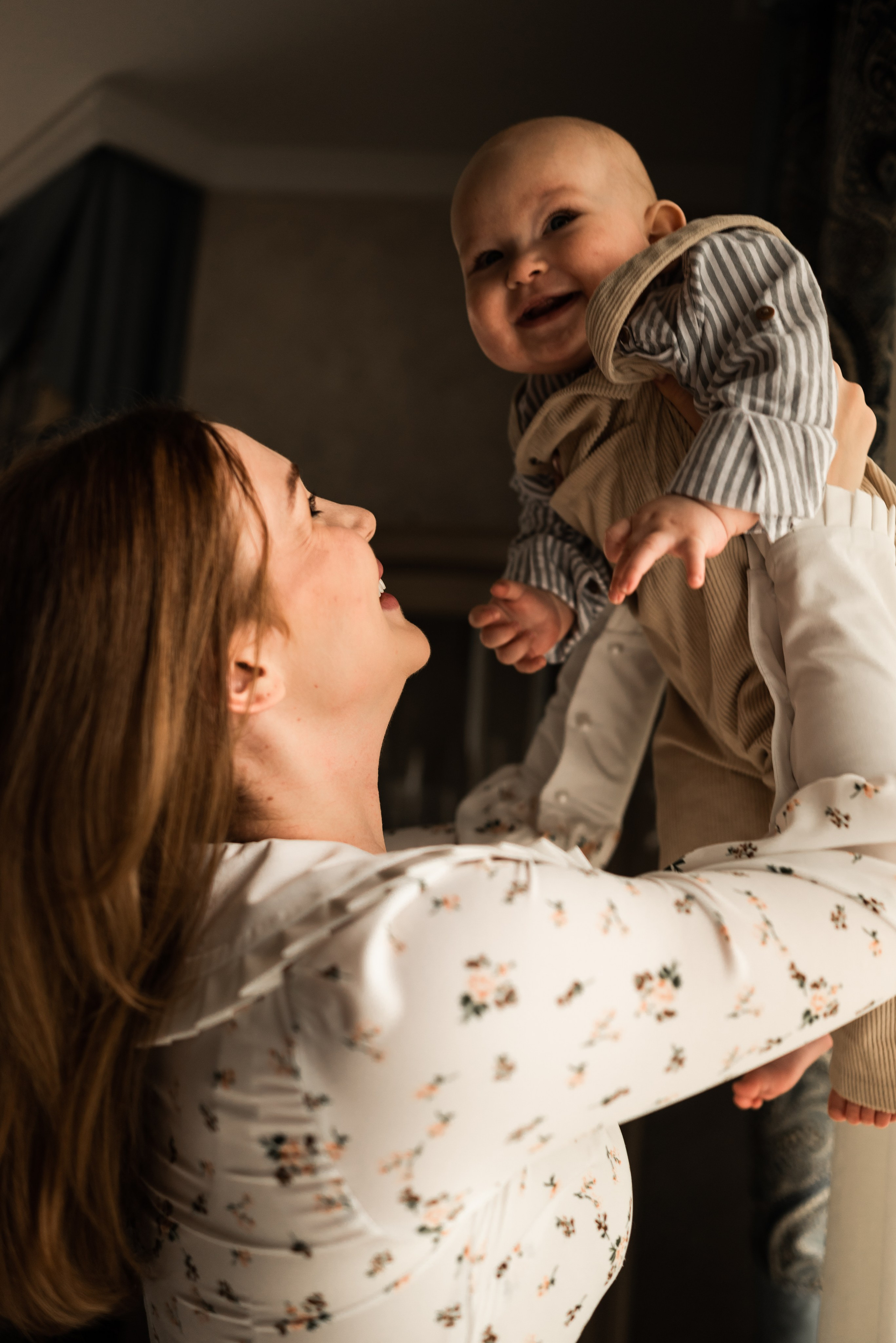 Загородная фотосессия 6 месяцев малышу. Фотограф Ксения Огородова портфолио