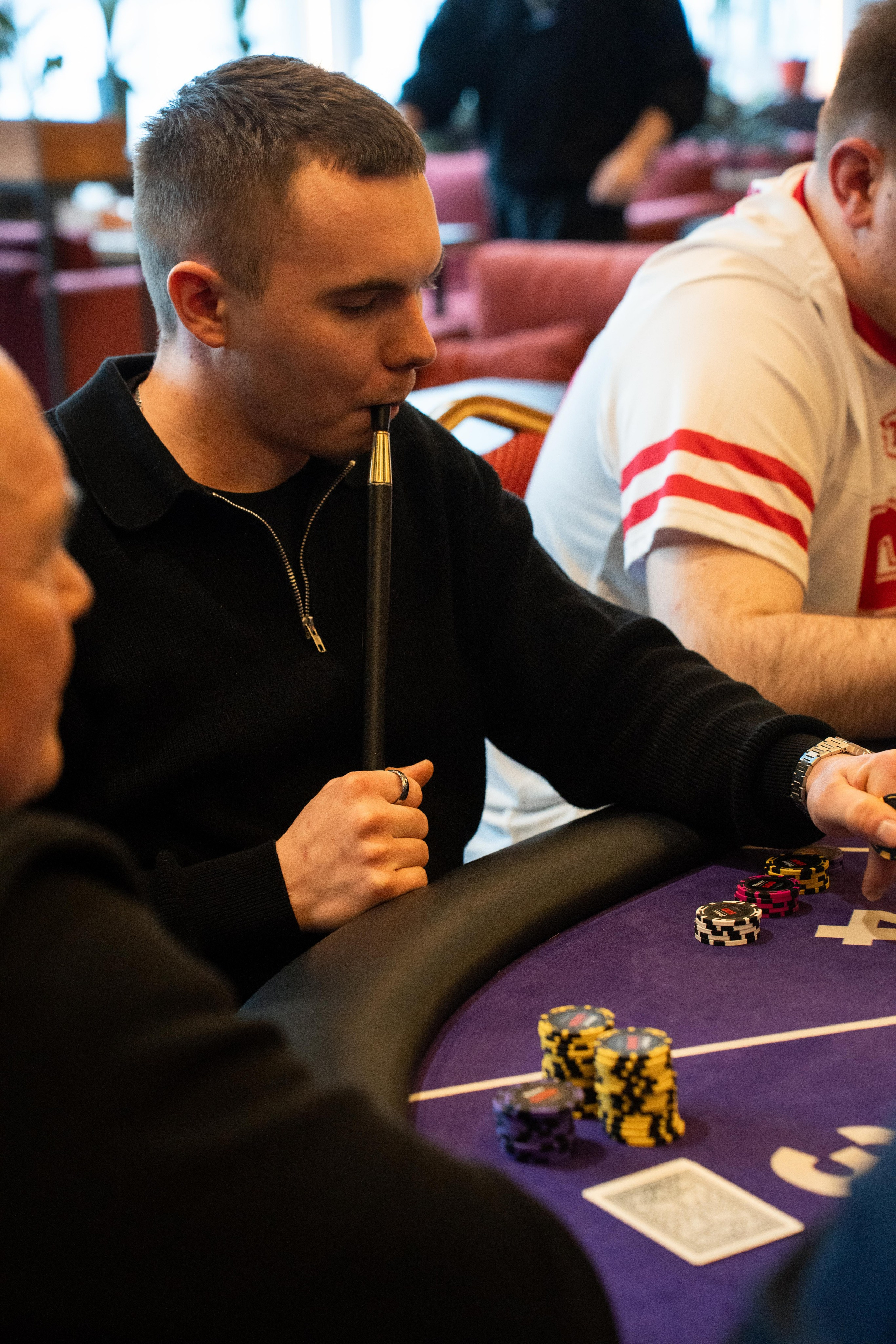 Joker Poker Club 28.02.2026. Коммерческий и художественный фотограф и видеограф в Москве Арсений Тургенев