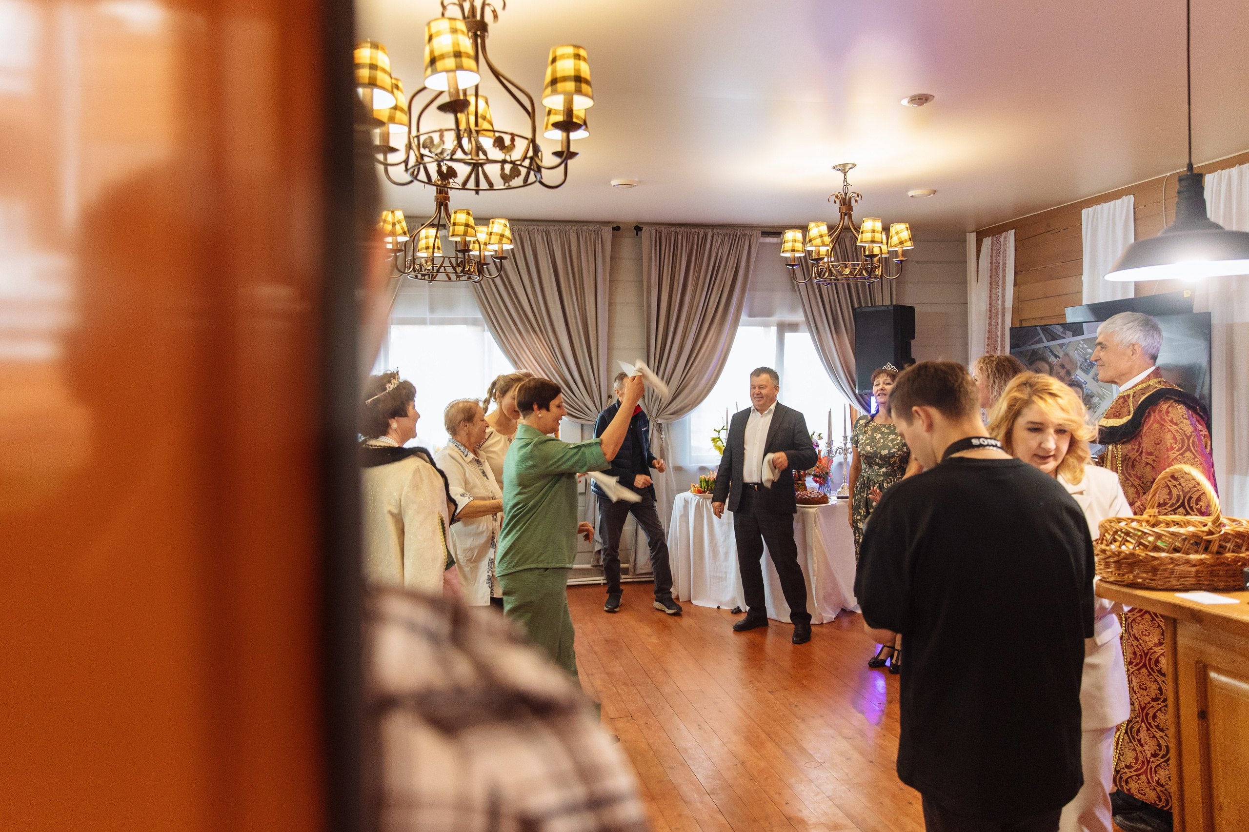 «Иван Васильевич меняет профессию» Юбилей. Свадебный и семейный фотограф в Улан-Удэ