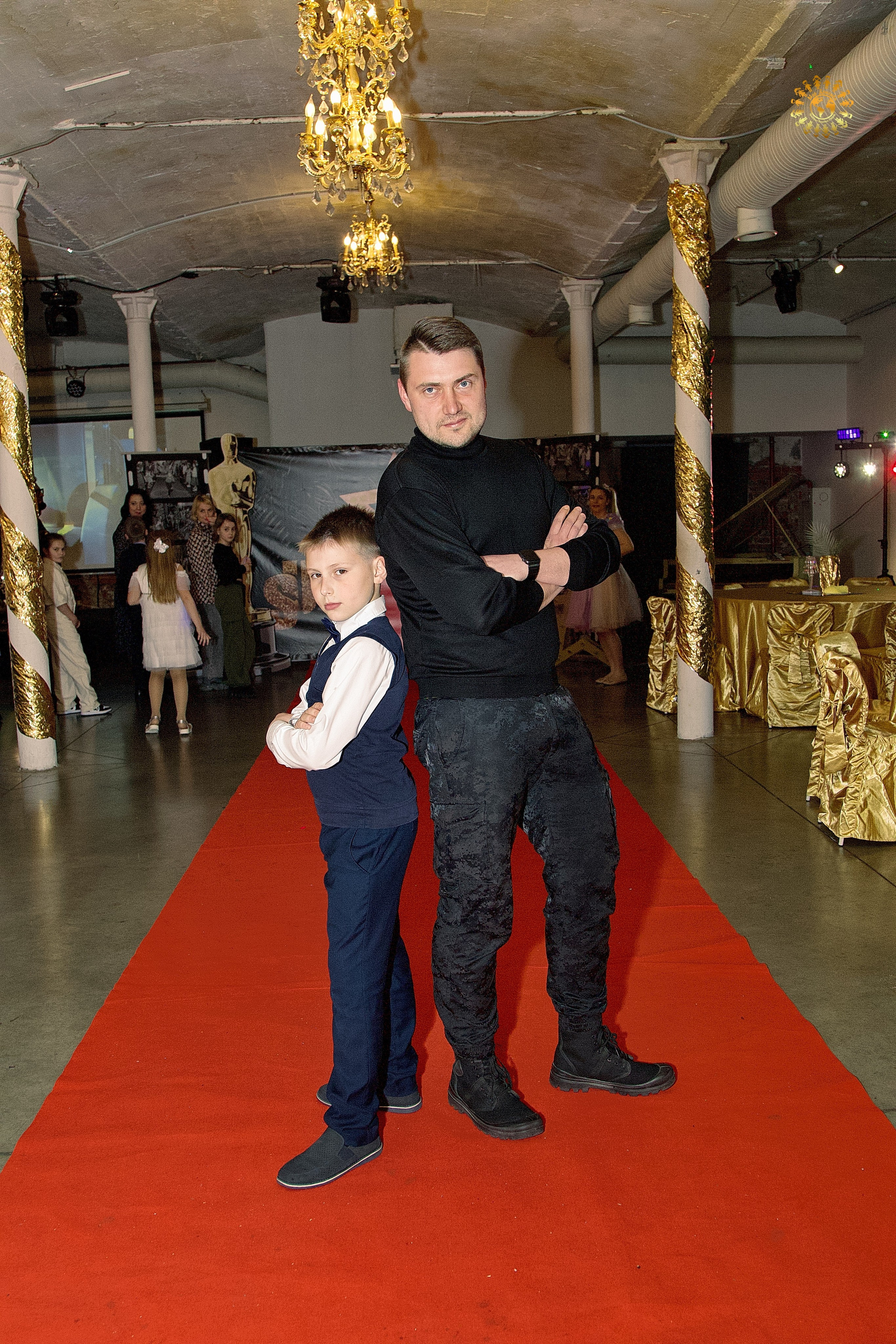 Выпускной 2023 (4-й класс, ММШ). Клуб Royal. Москва. Репортажная съемка в Москве и области. Анималистика