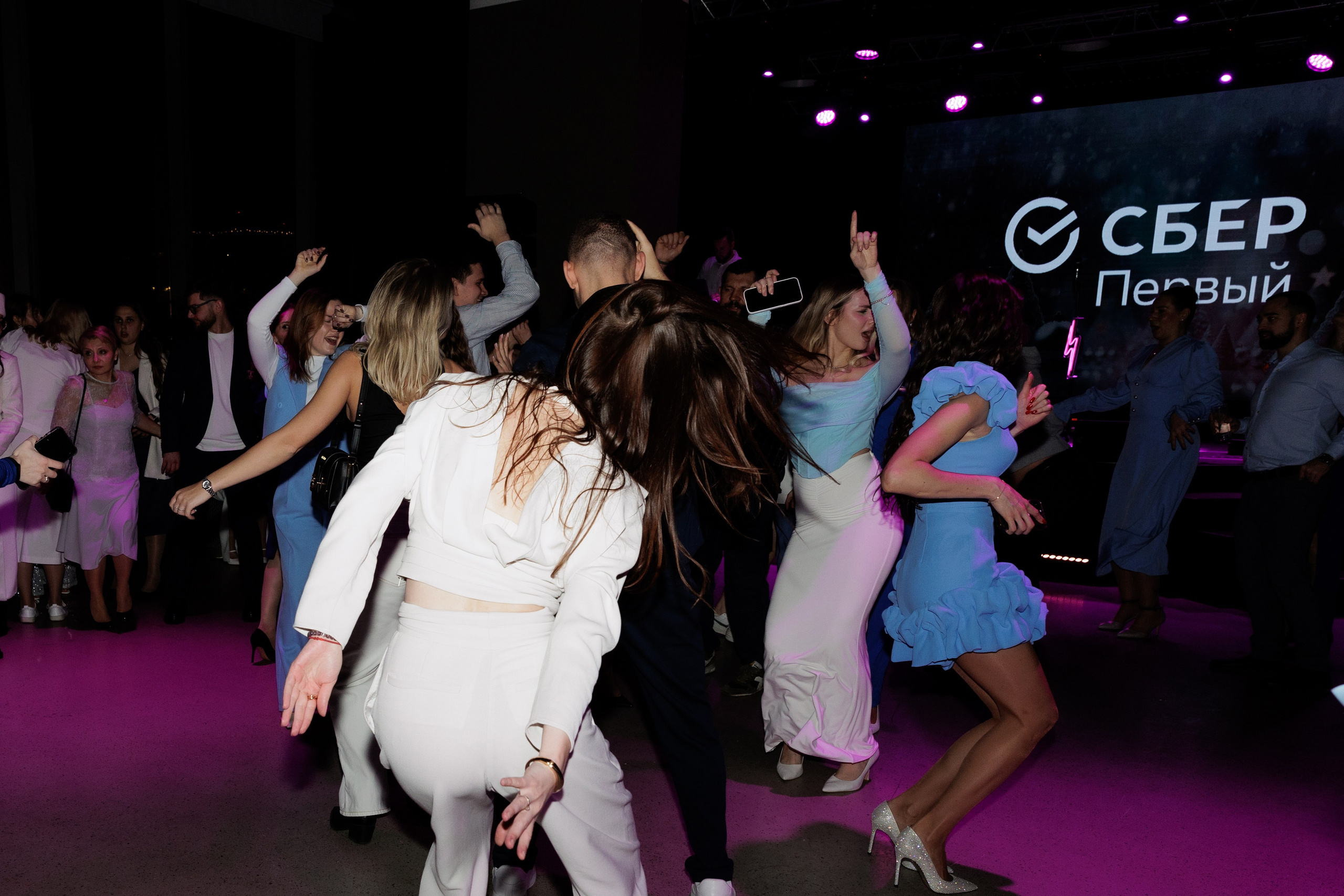 Сбер первый корпоратив. Свадебный фотограф в Москве    Еремин Анатолий