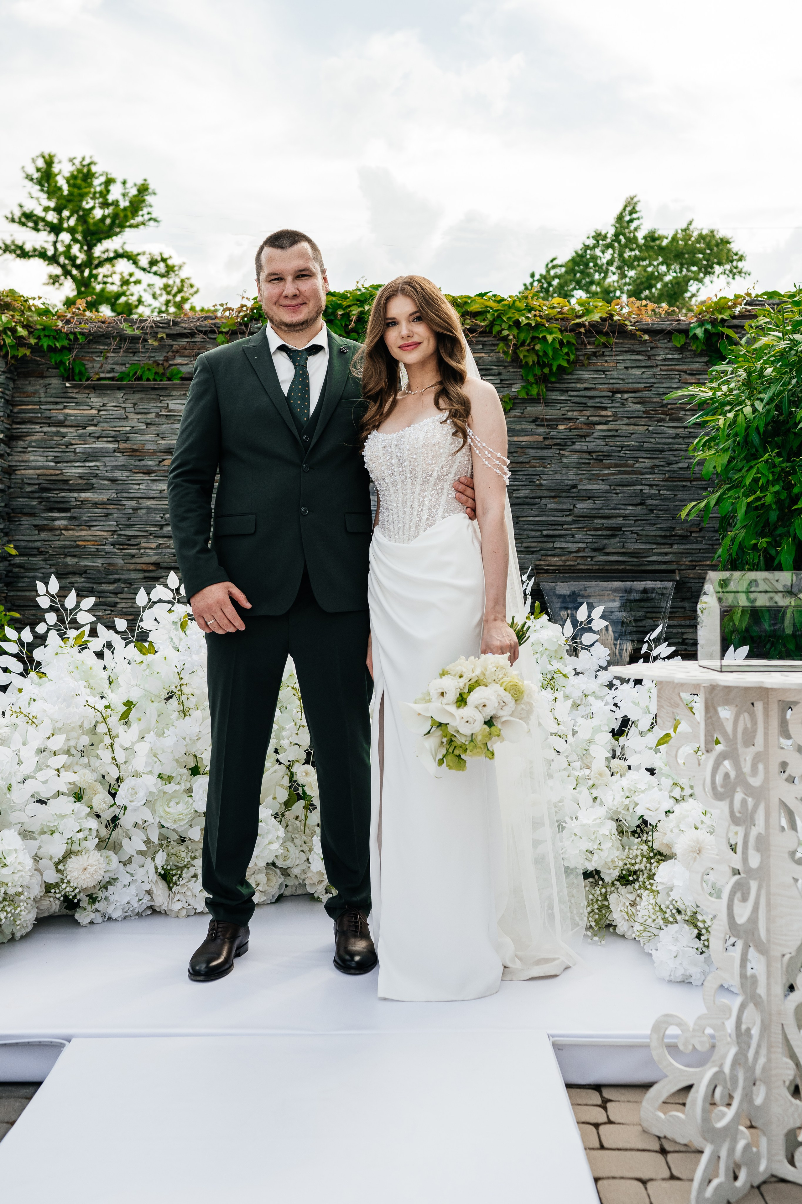 Виолетта и Роман. Белая Калитва «Рандеву». Фотограф в Каменске-Шахтинском Ольга Сагал