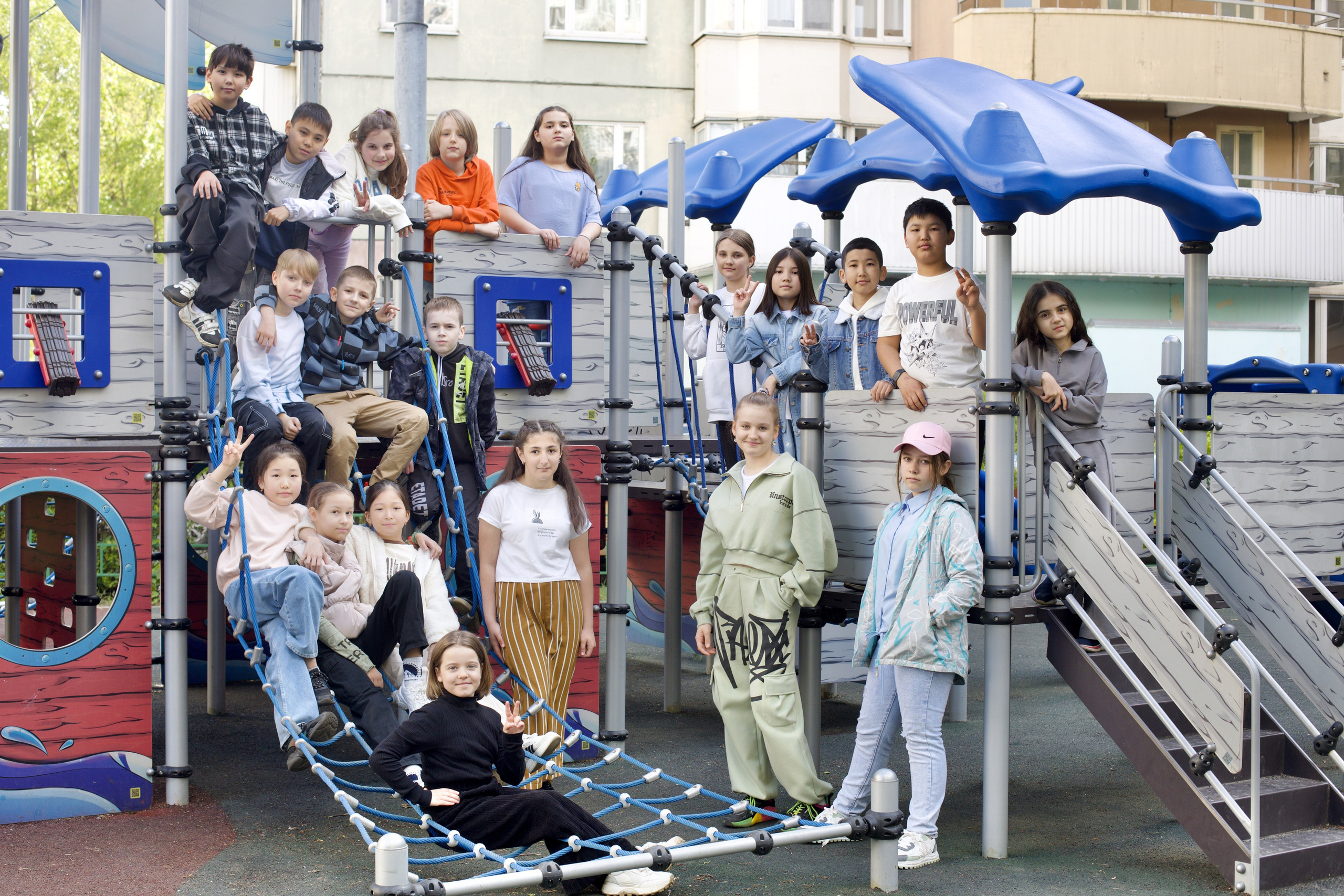 4 класс. Групповые фото. Школьные выпускные альбомы в Москве Марина Николаева