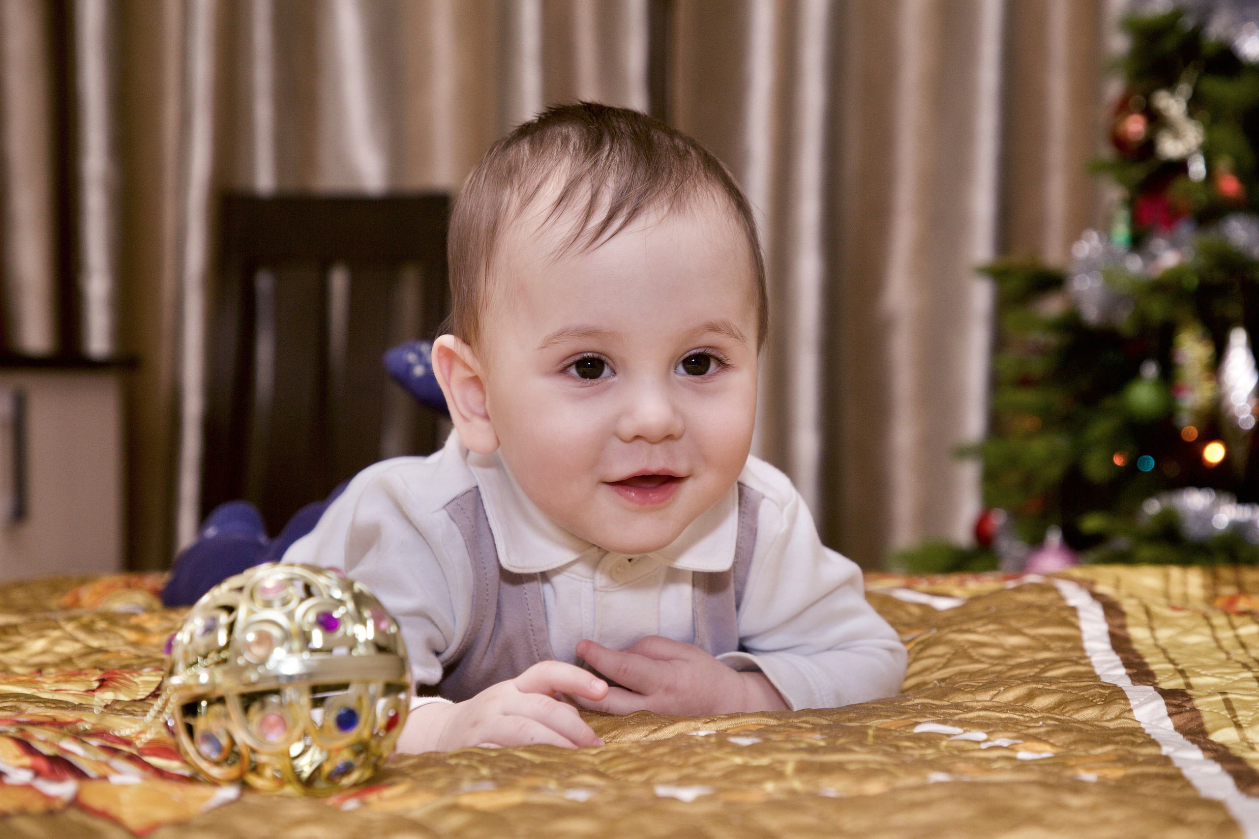 Юля Сергей Настя Олег и Серёжка ч.1. Школьные выпускные альбомы в Москве Марина Николаева