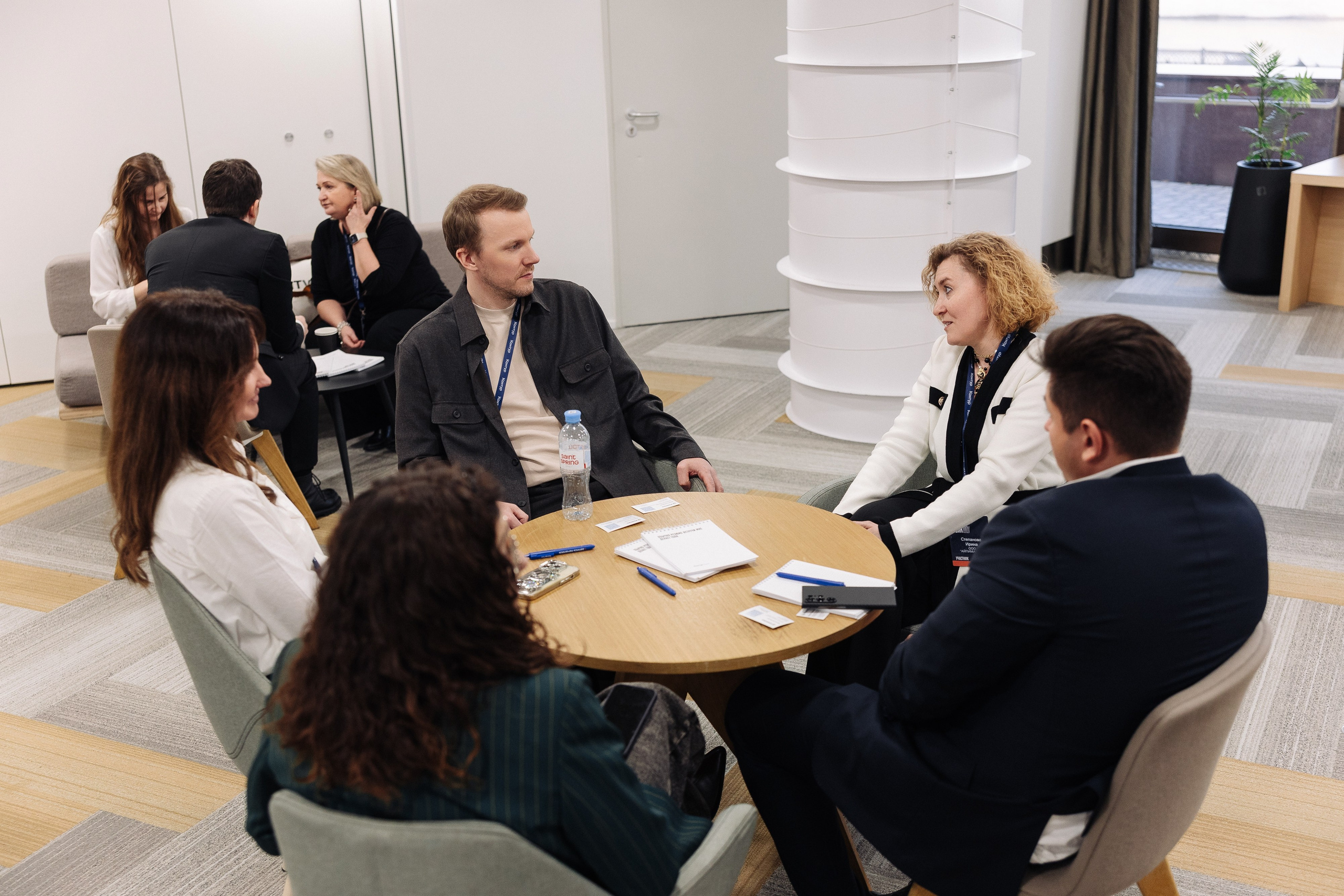 Контур Толкшоу. Фотограф Олег Коровяков