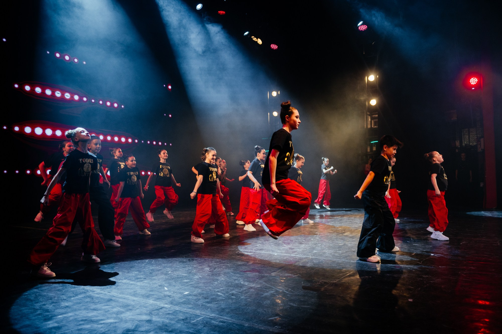 Todes. Студия танца Аллы Духовой. Сайт фотографа Данилы Пащенко