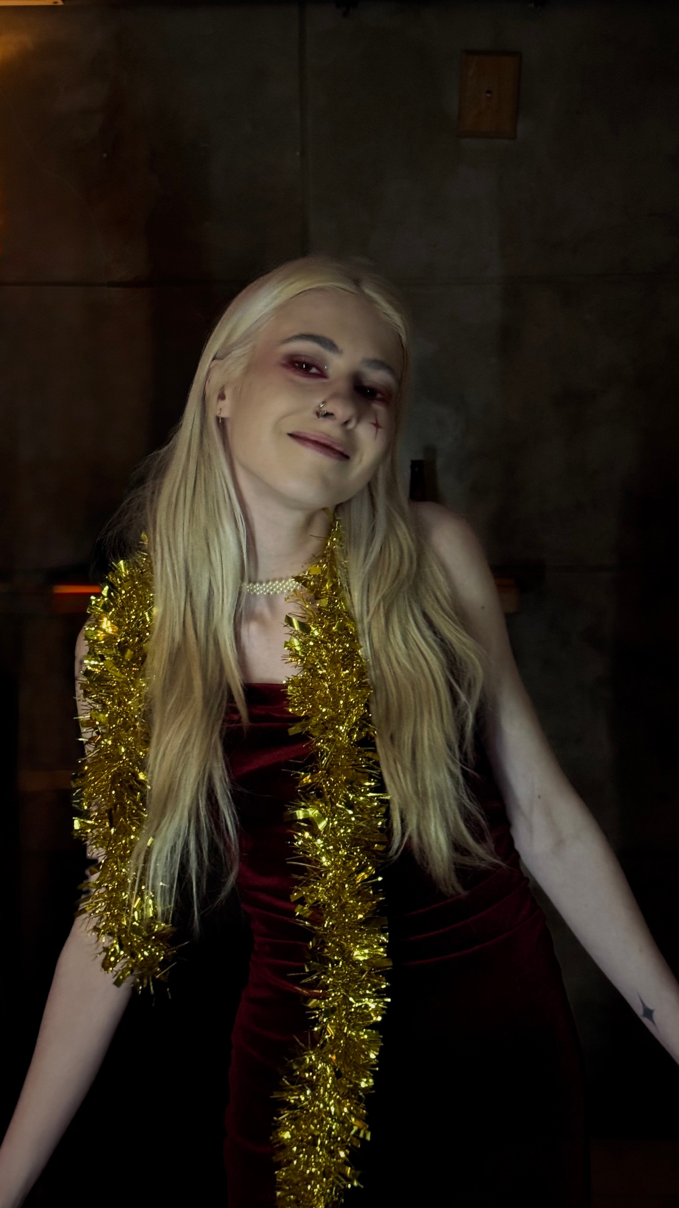 Здравствуй Киник НОВЫЙ ГОД. Фотограф видеограф в Москве и Московской области Саша Секрет