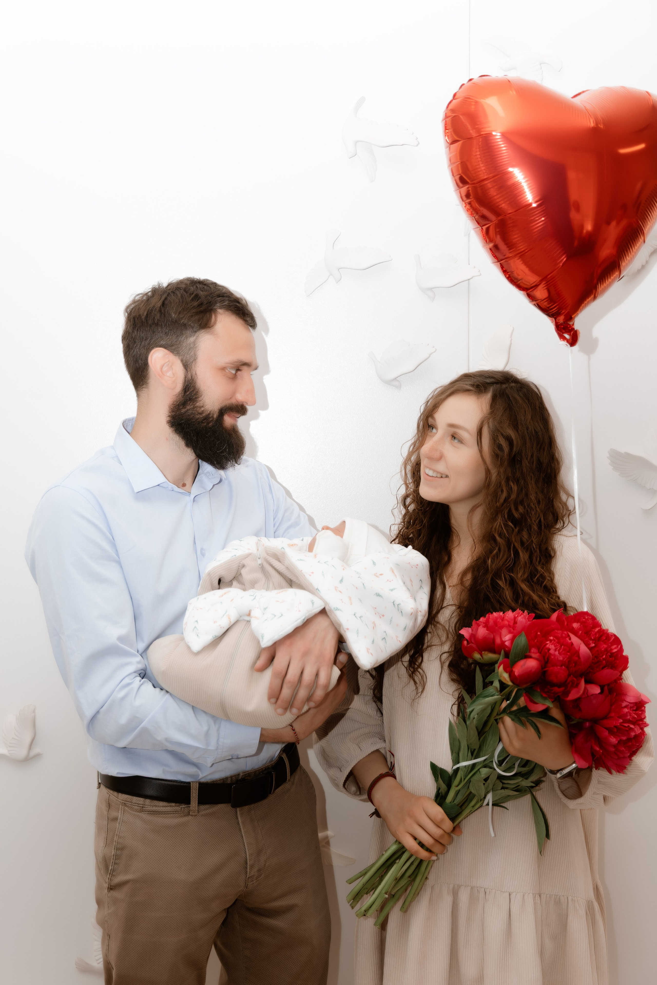 Выписка из роддома. Photomantis