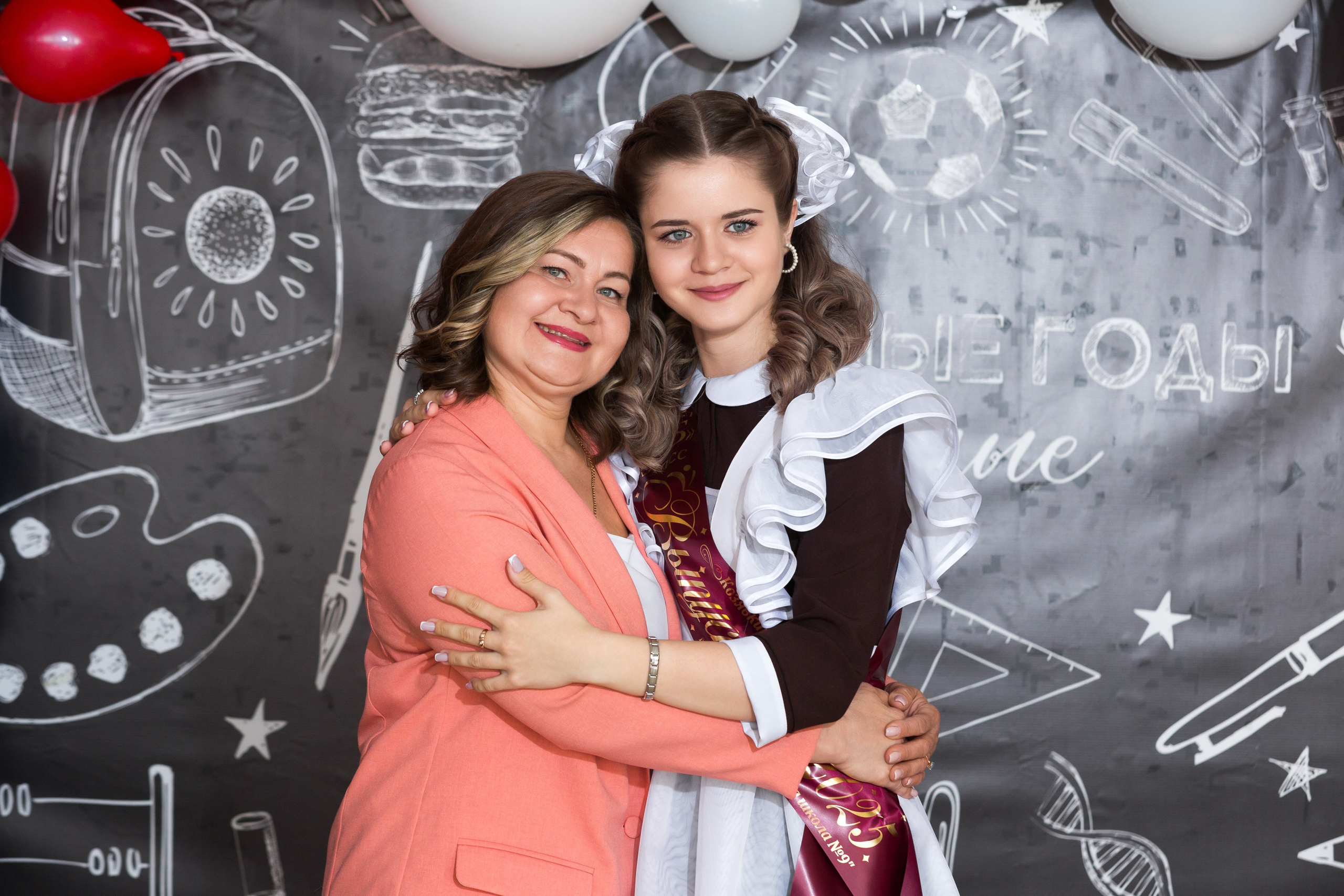 ФОТОСЕССИЯ С РОДИТЕЛЯМИ «ПОСЛЕДНИЙ ЗВОНОК — 2025» 9 ШКОЛА Г.МЦЕНСК. Профессиональный фотограф в Мценске и Орловской области