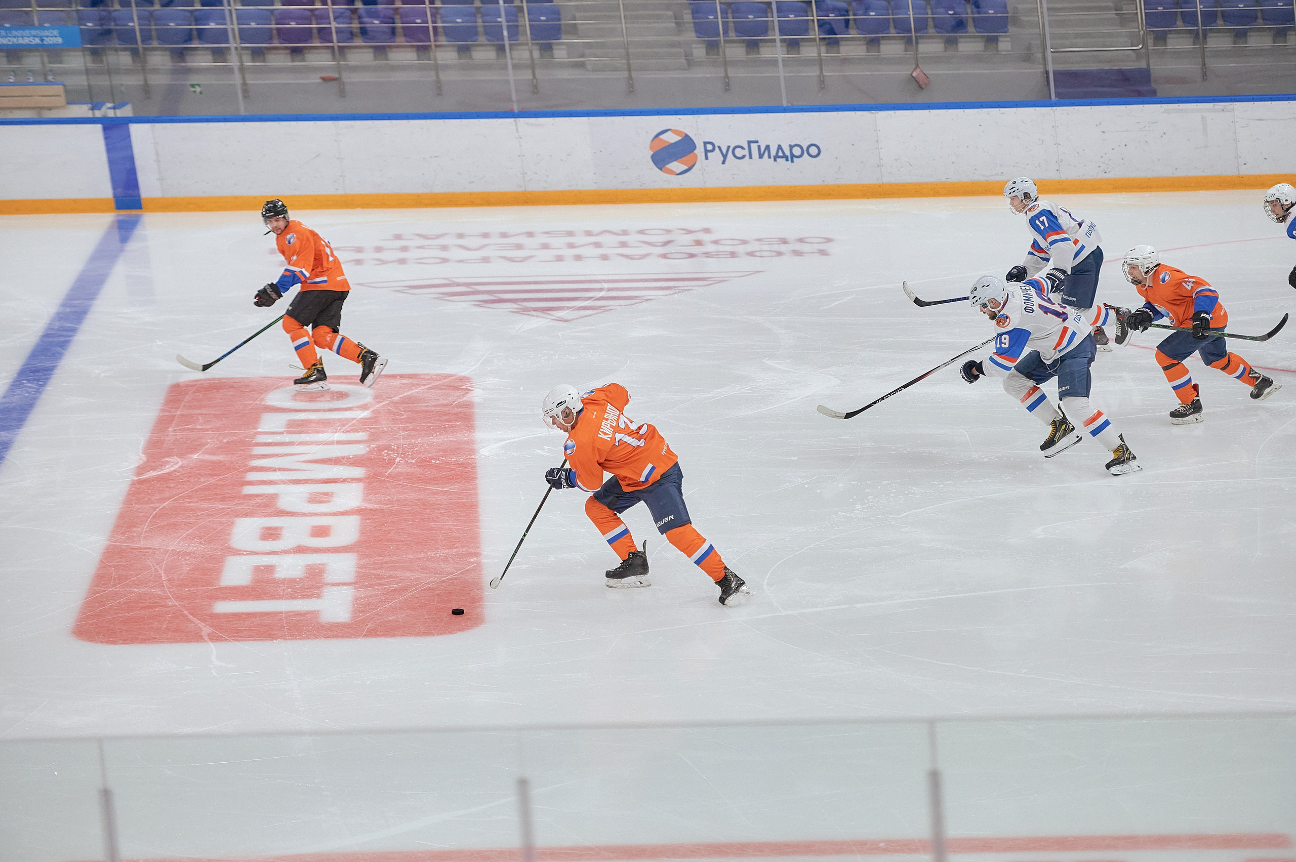 Портфолио репортажной фотосъёмки: Кристалл арена — Хоккей — РусГидро. Фотограф Яковлев Роман — Красноярск
