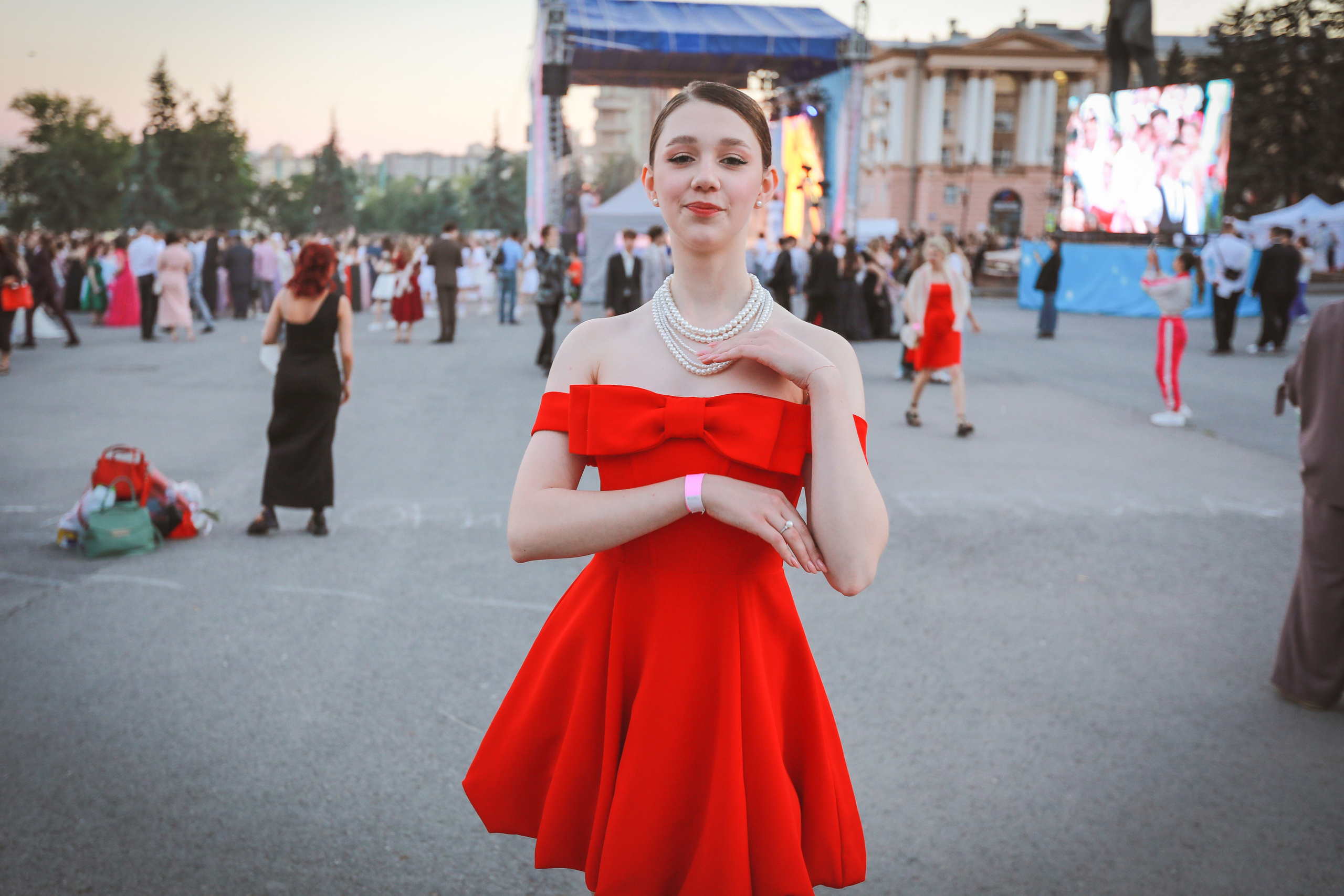 Выпускные альбомы в Липецке фотограф Медведева Лариса. 