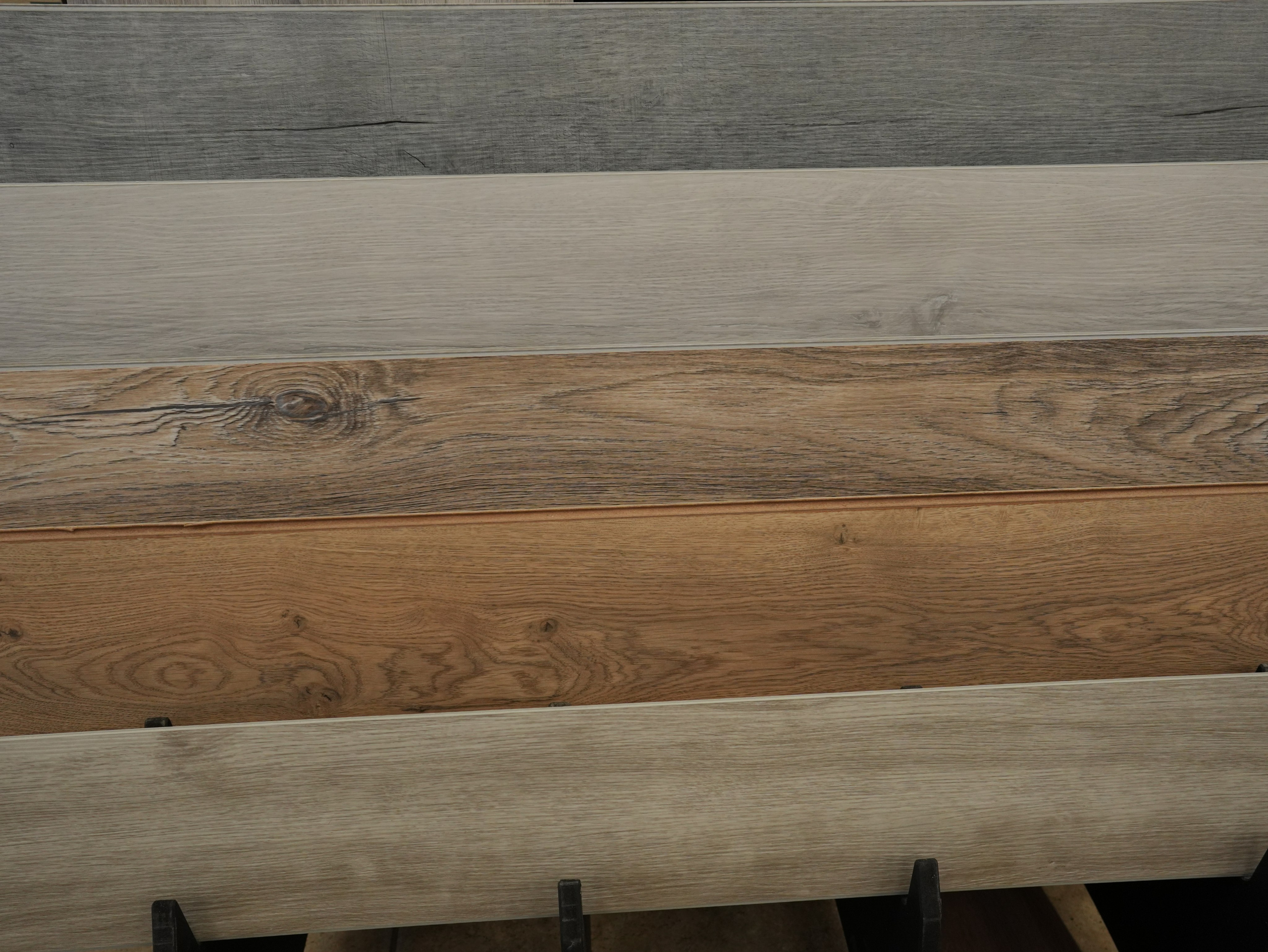 Ламинат и кварцвинил. Строительный магазин низких цен Экономкин