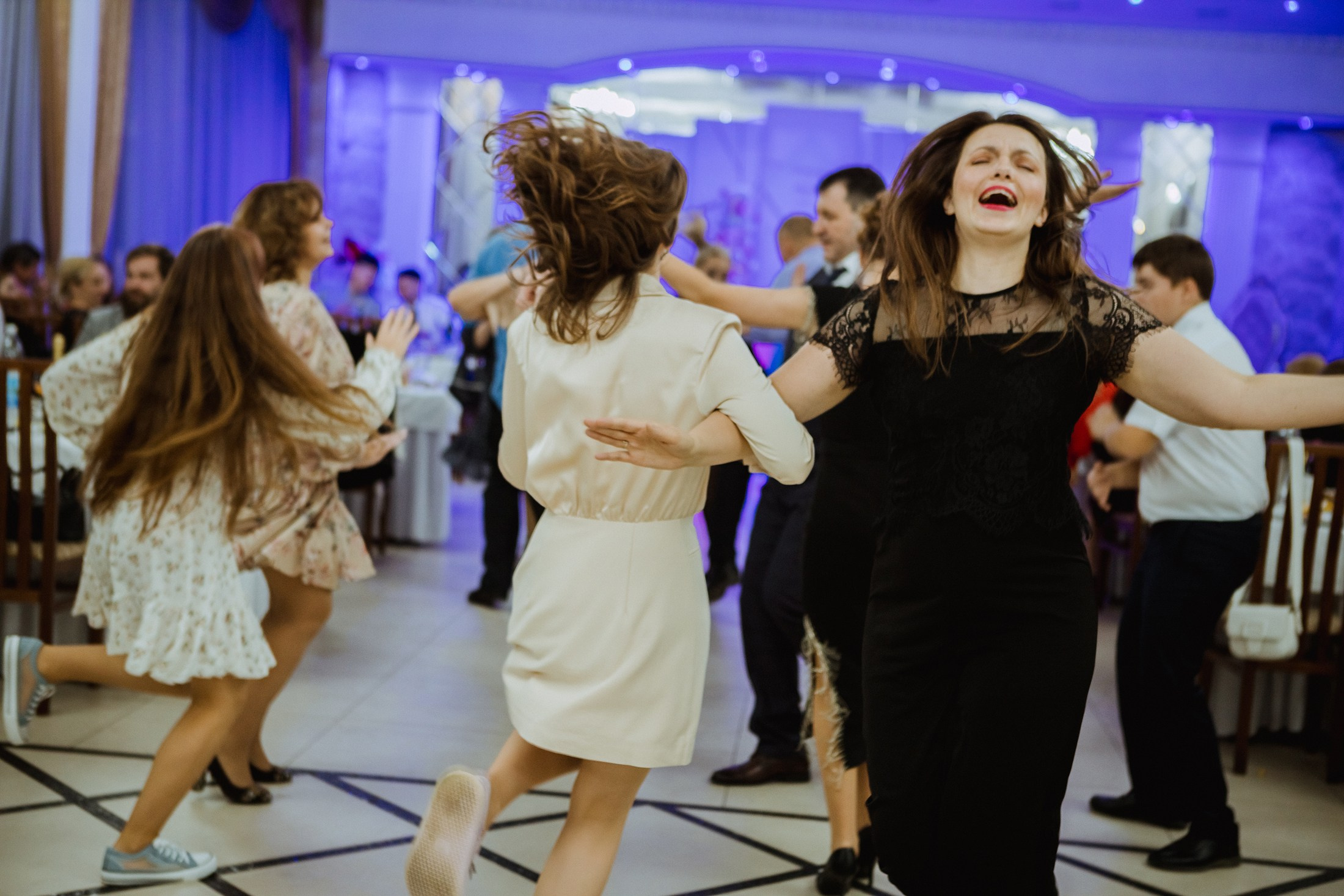 Александр и Мария. Фотографы в городе Волгограде — Людмила Агеева и Алексей Околелов