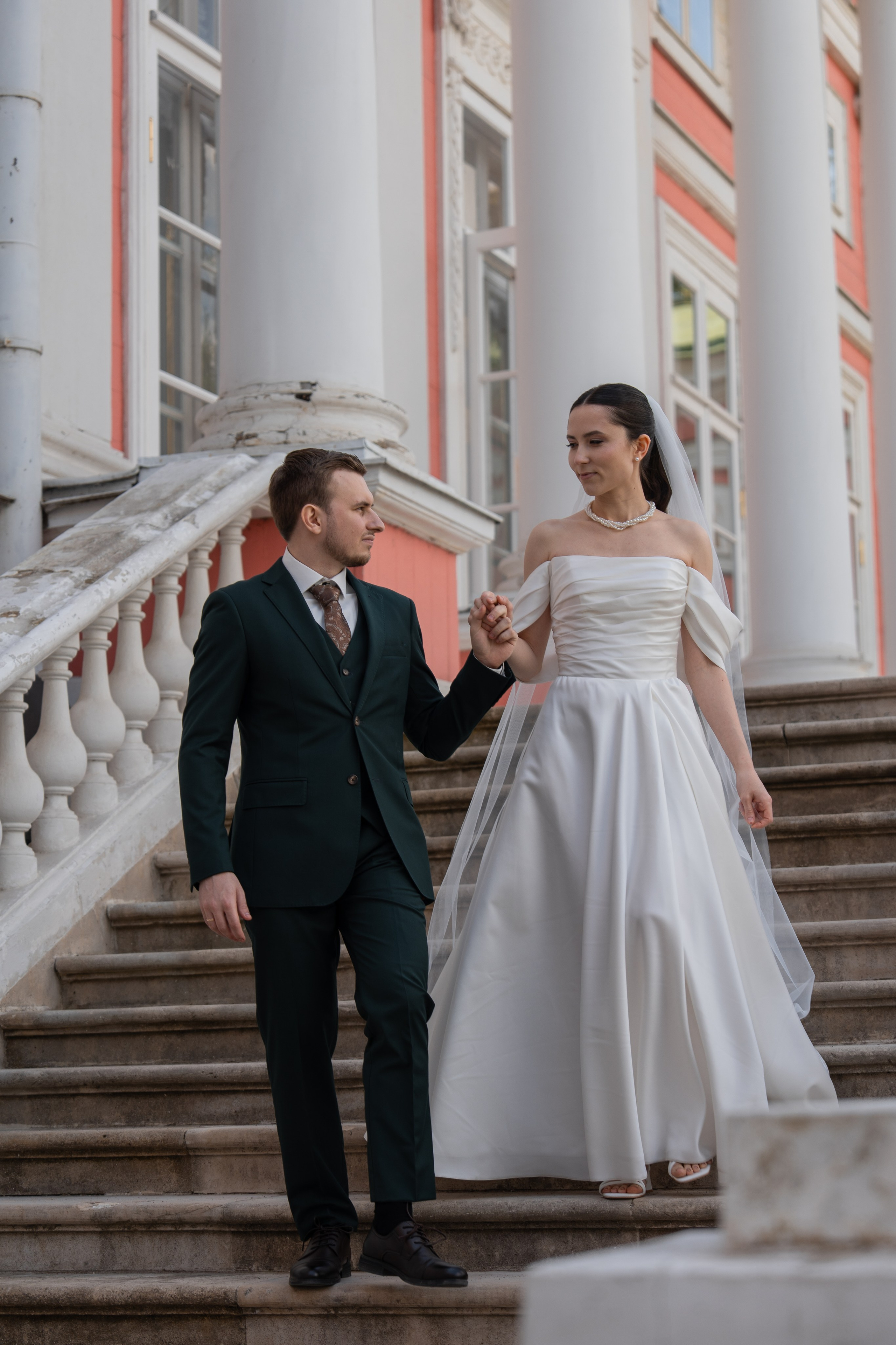 Влад и Илина в Кусково. Свадебный фотограф в Москве Анна Полушина