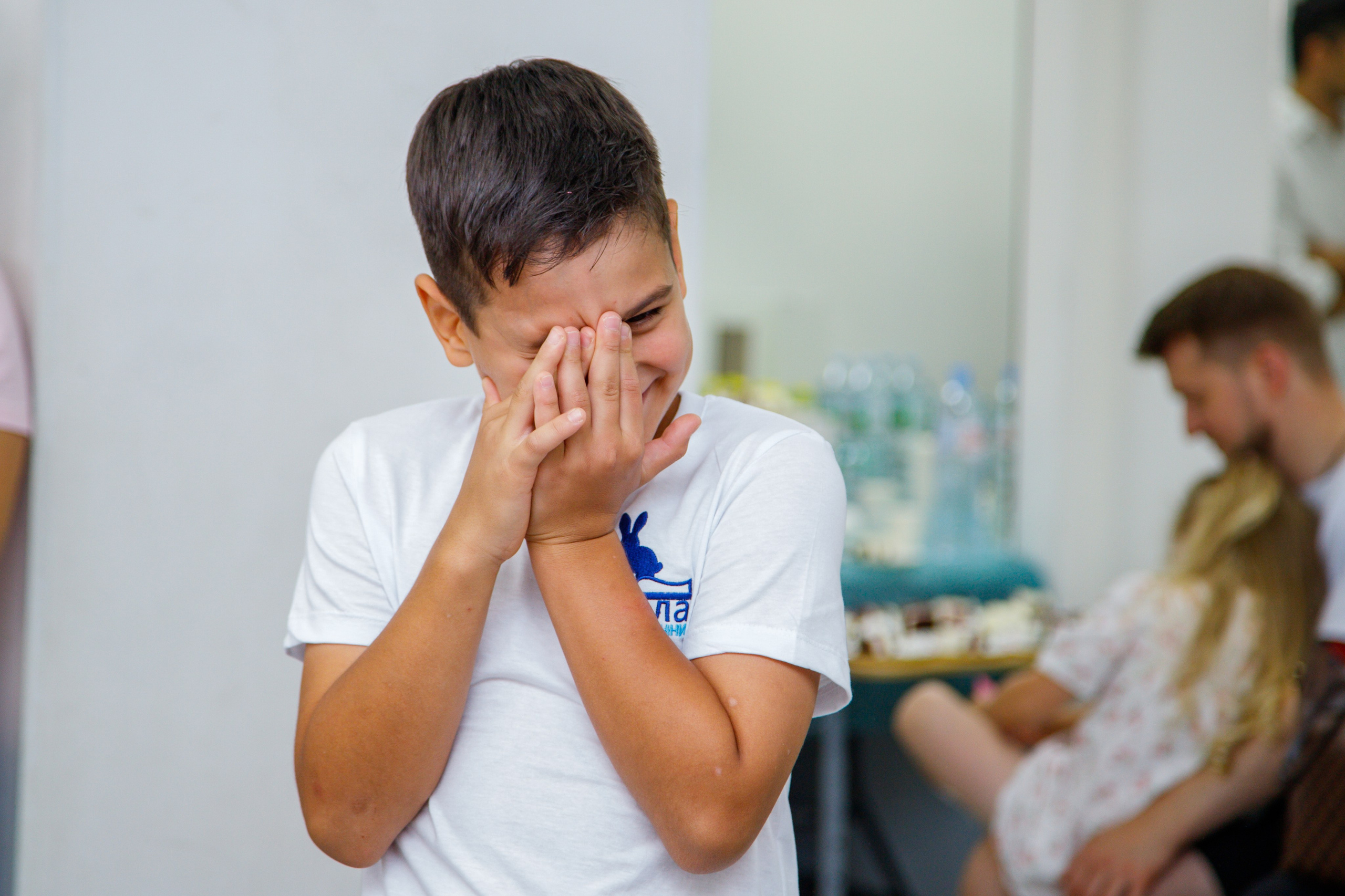 Репортажная съемка праздника знаний в школе. Семейный и школьный фотограф в Москве Анна Ткач