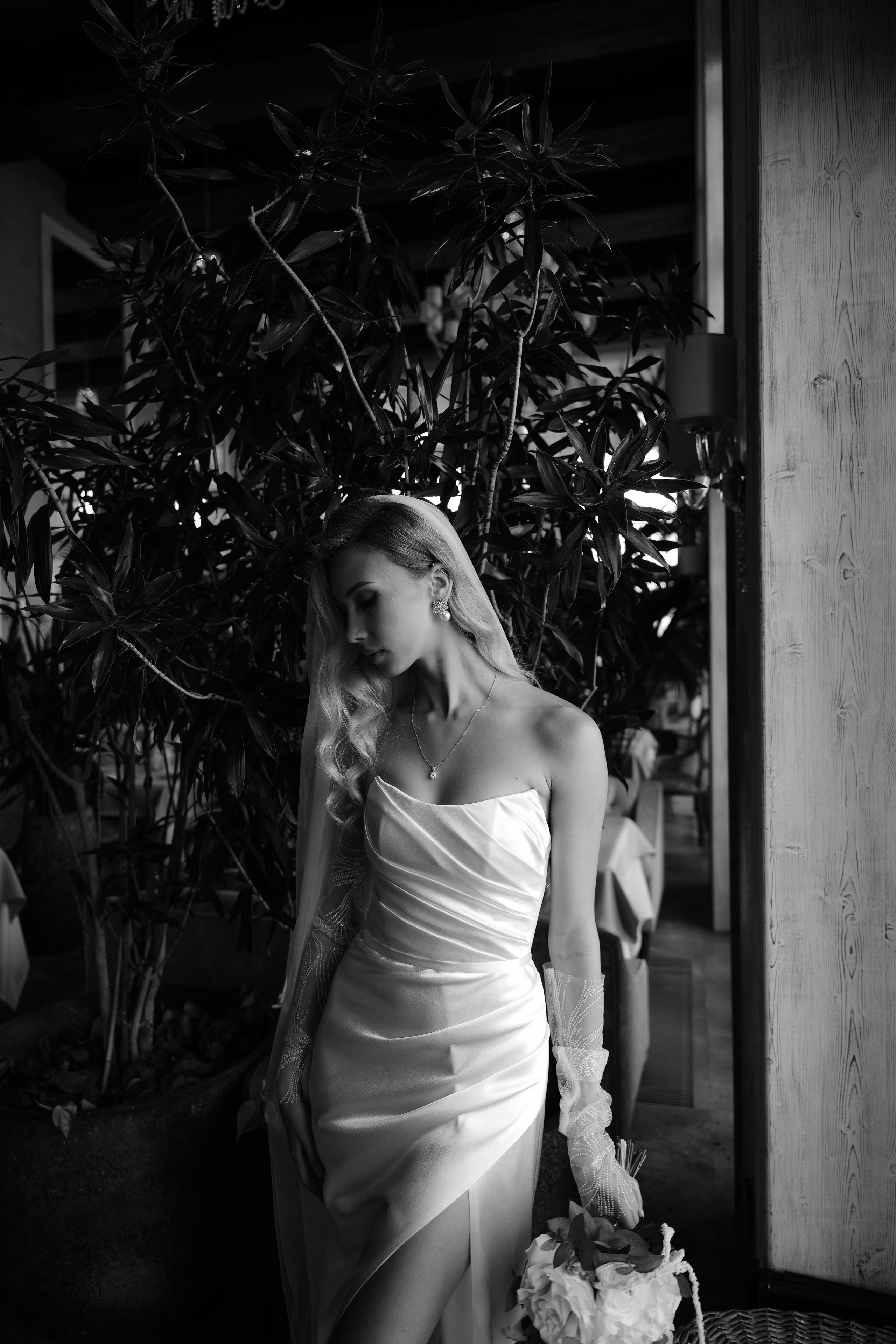 Astoria. VISUAL ARTIST · KRONGAUZ ANASTASIA