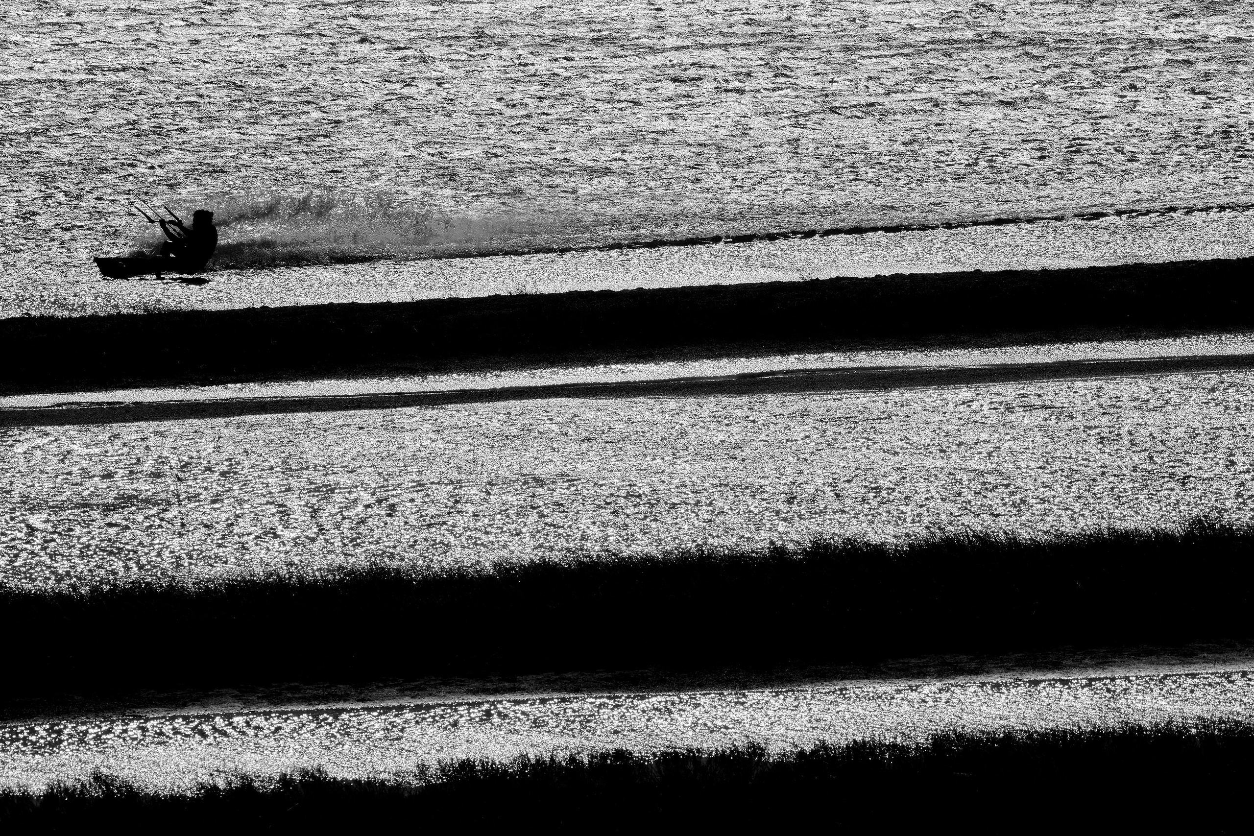 Благовещенская, коса Голенькая, кайтинг, кайтсерфинг, фотографика, чб, черно-белая фотография