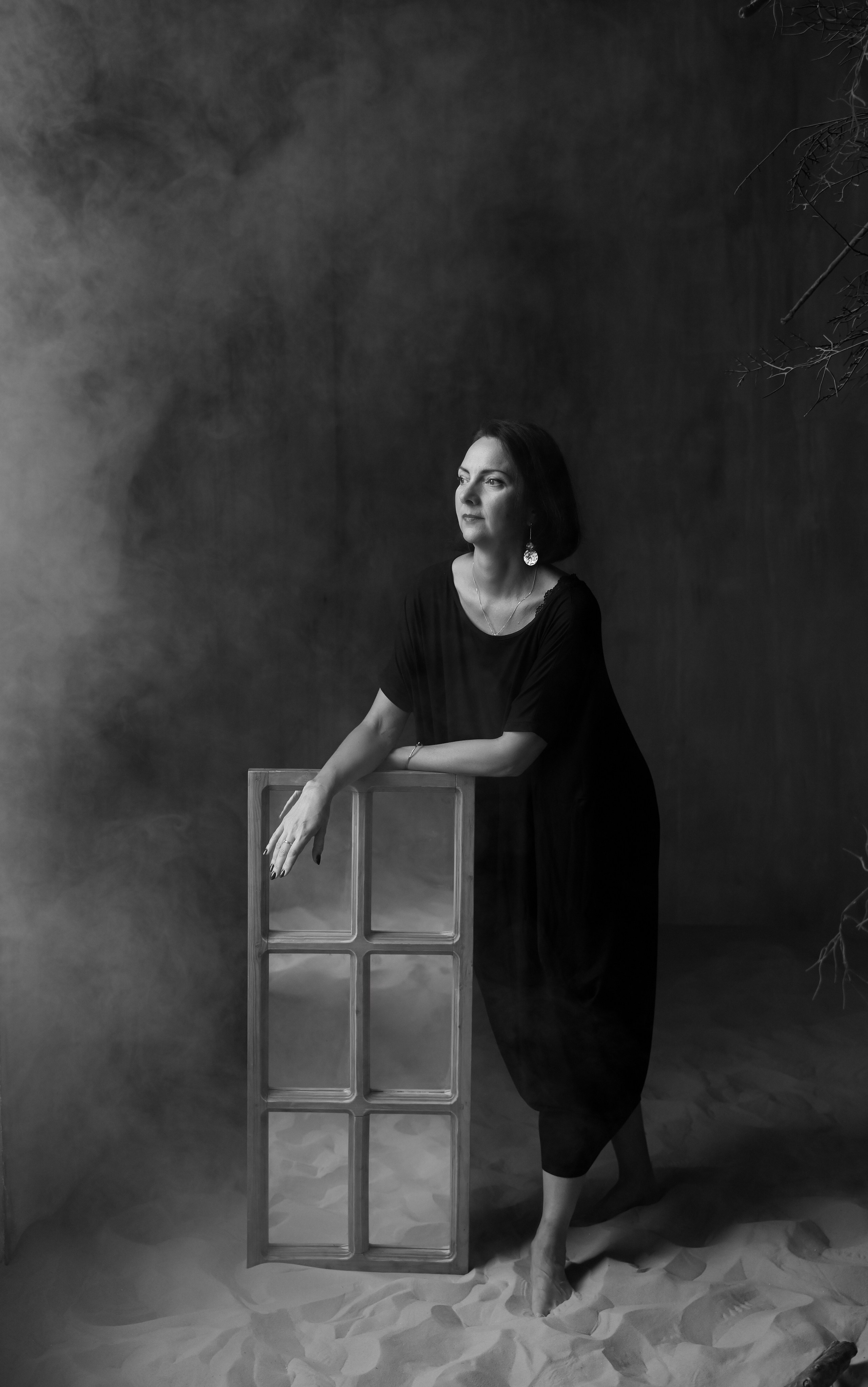 Женская фотосессия в студии с песком. Портретный фотограф в Москве Казьмина Олеся