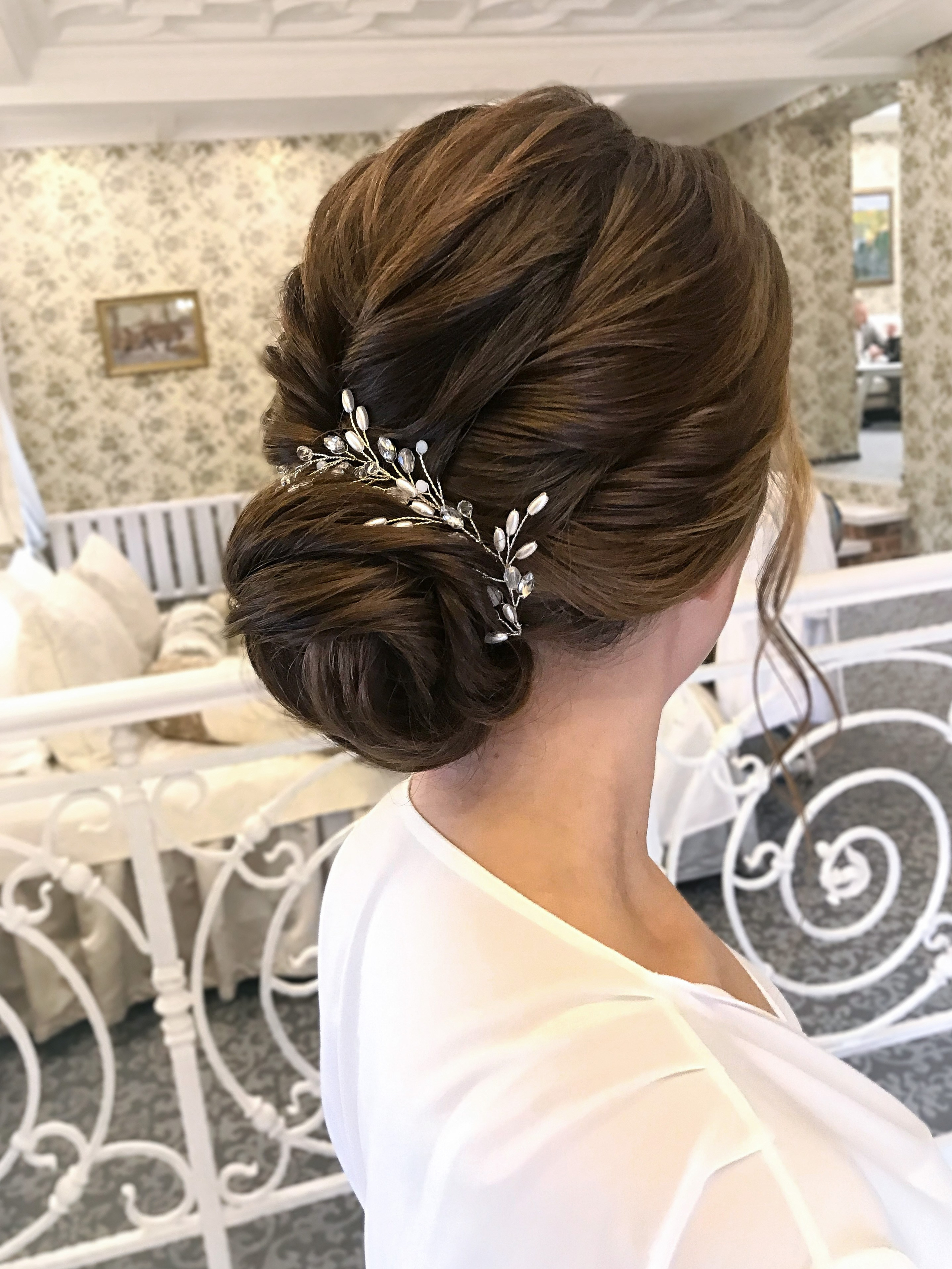 Собранные прически. Свадебный стилист по прическам и макияжу в Ростове-на-Дону Даниэла Дар