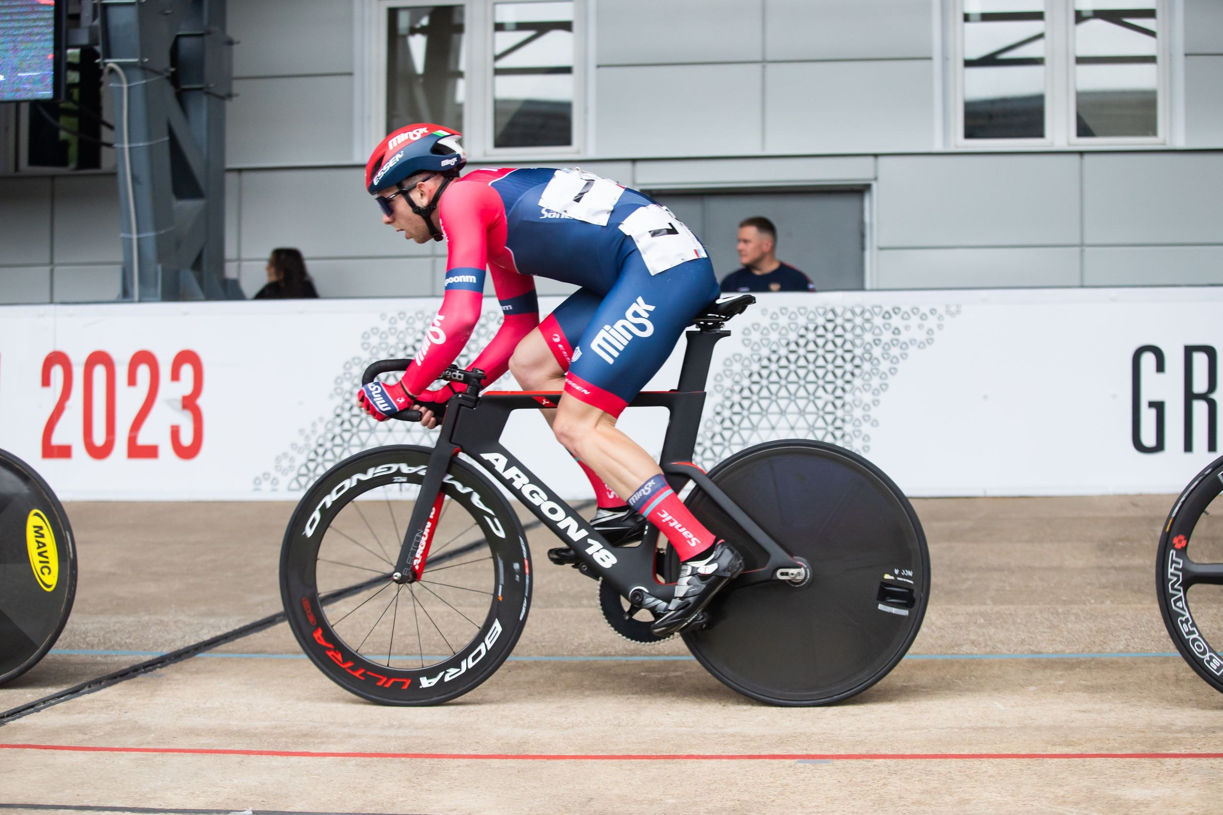 Соревнования по велоспорту «Большой приз Тулы» (19 мая 2023). Репортажный фотограф Алексей Пирязев