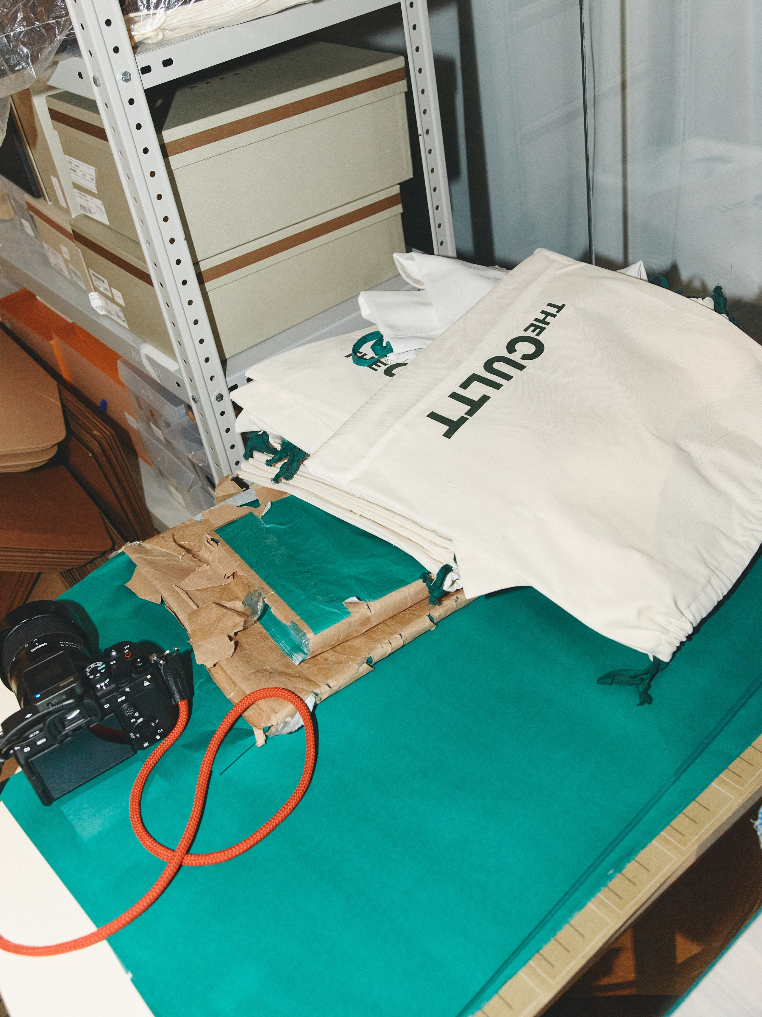 CHAIKA x THE CULTT working girl. Photographer Daria Ilkevich