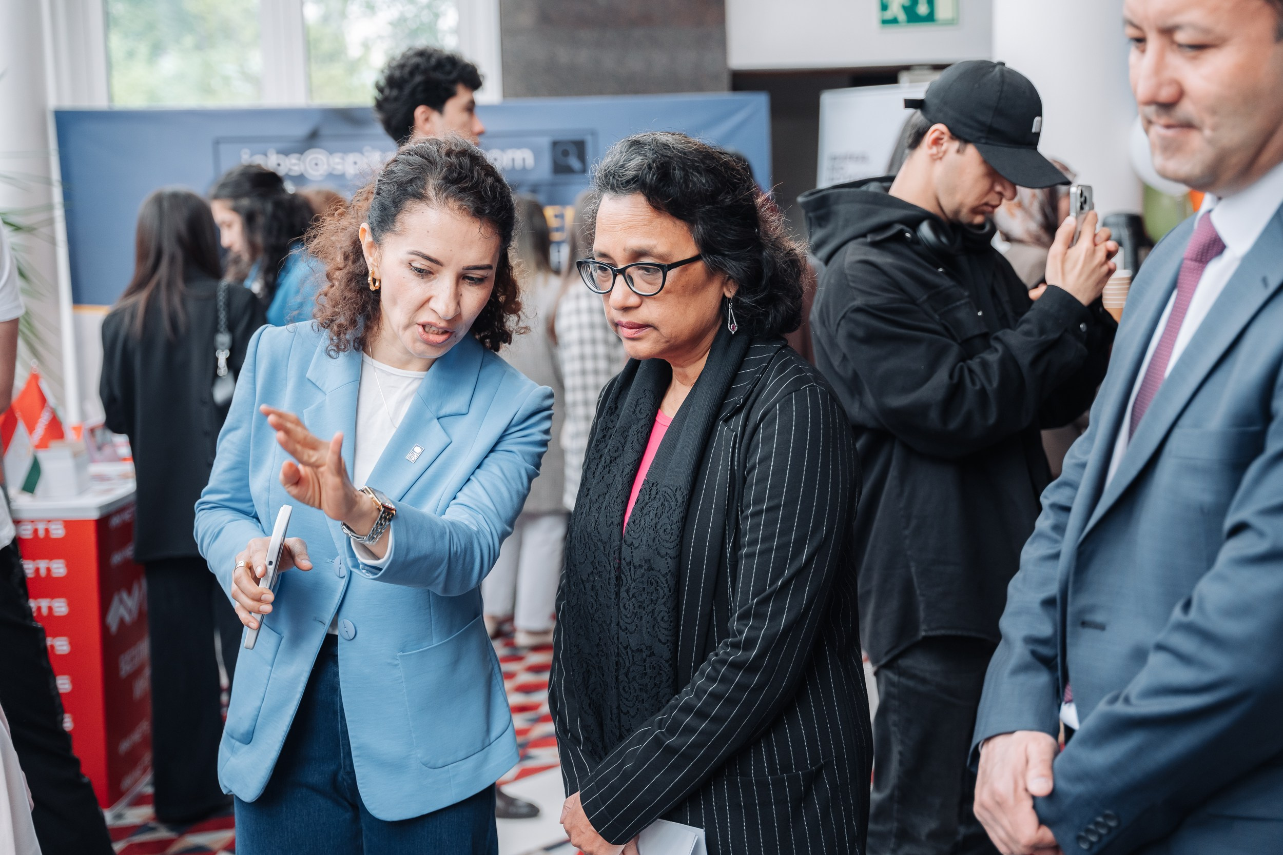 DEMODAY «Форум». Портретный и Репортажный Фотограф Москва