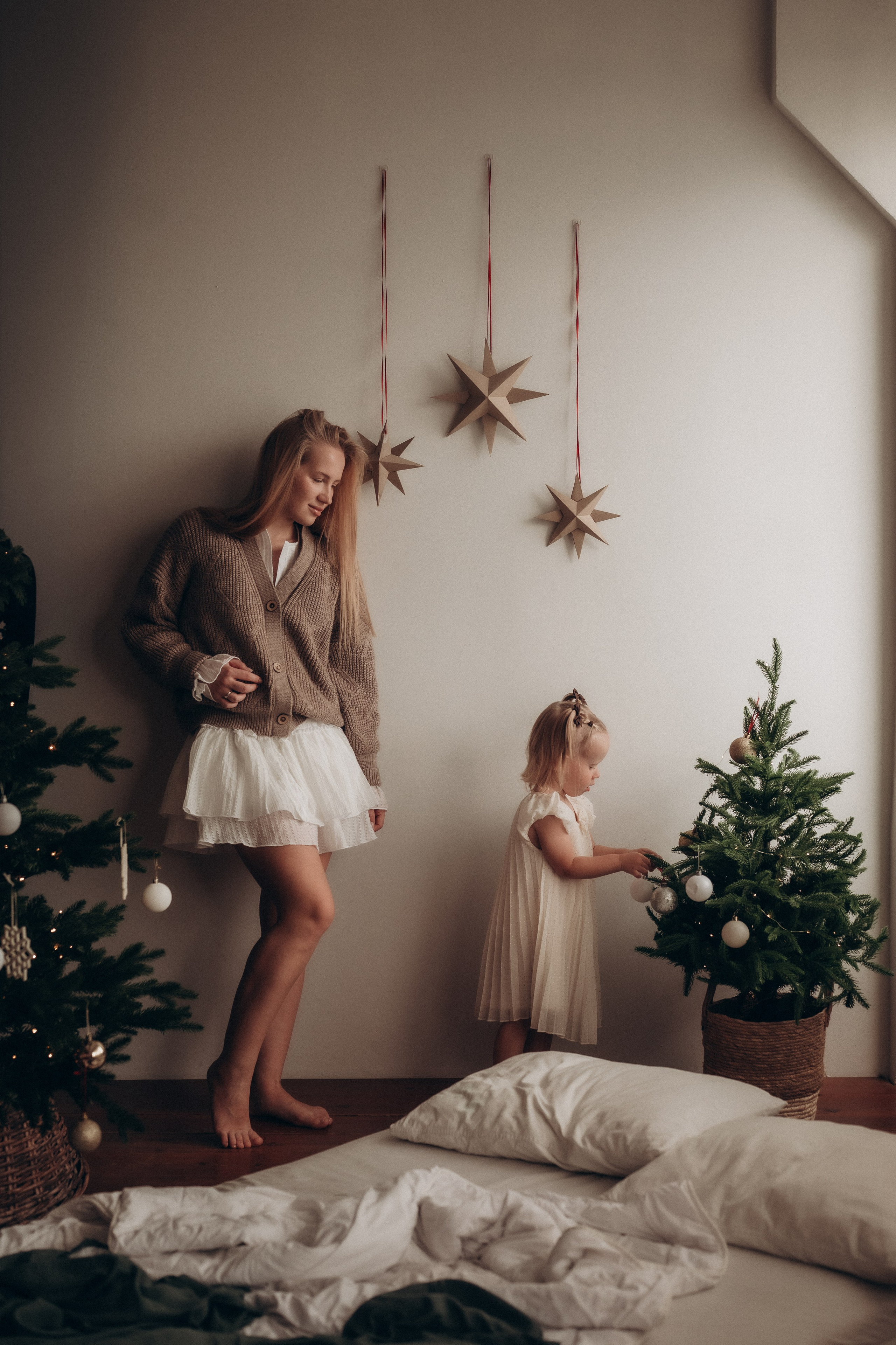 Ксения и Есения. Новогодняя. Семейный фотограф в Москве Дарья Пузикова