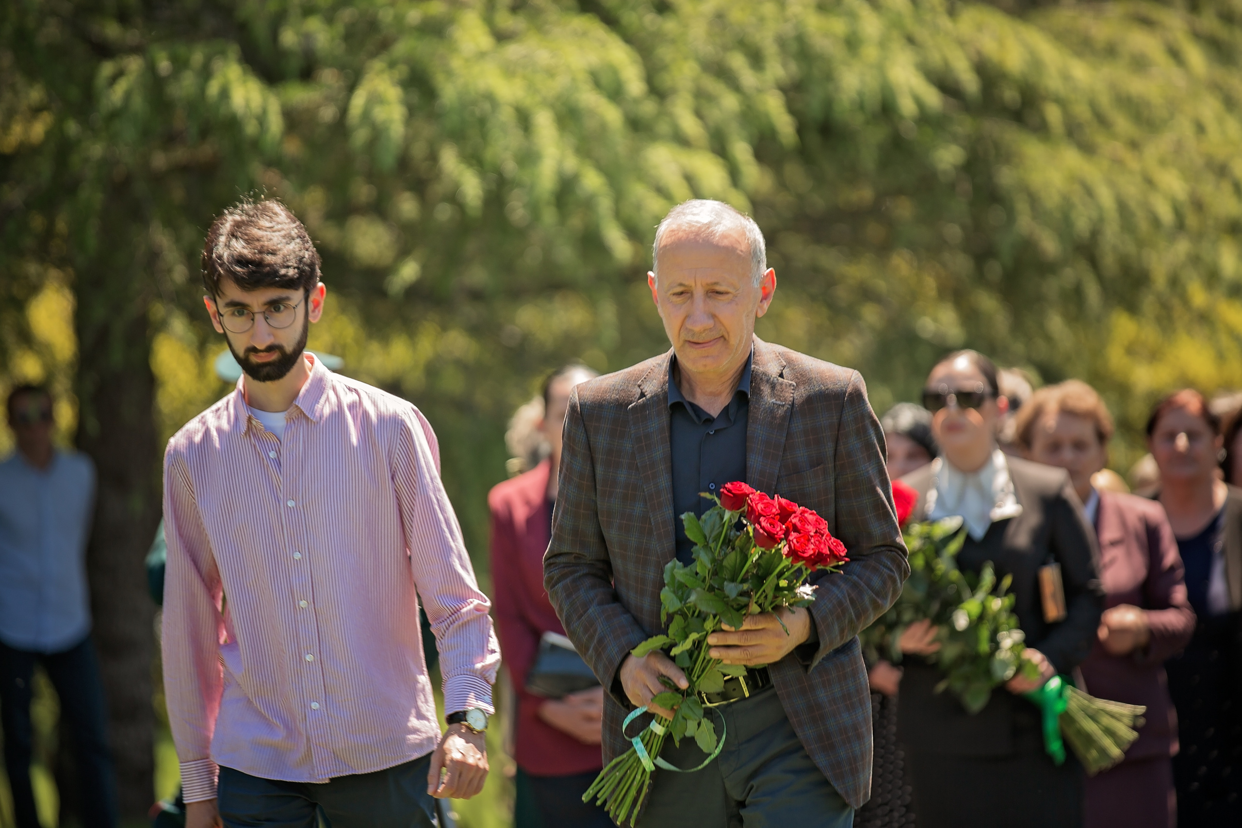 Первому президенту Абхазии исполнилось бы 77 лет. Свадебный и семейный фотограф в Абхазии Эля Цишба