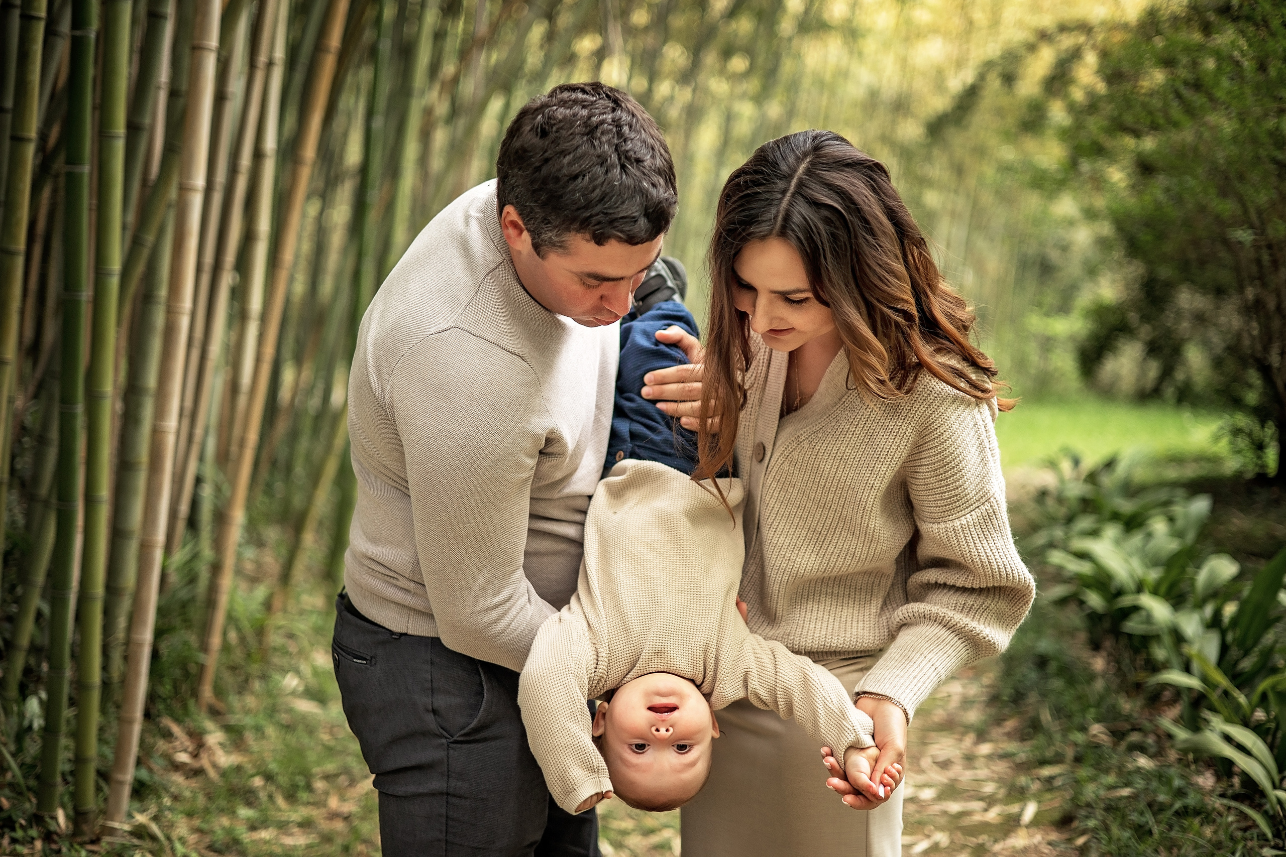 Прогулка в ботаническом саду. Свадебный и семейный фотограф в Абхазии Эля Цишба