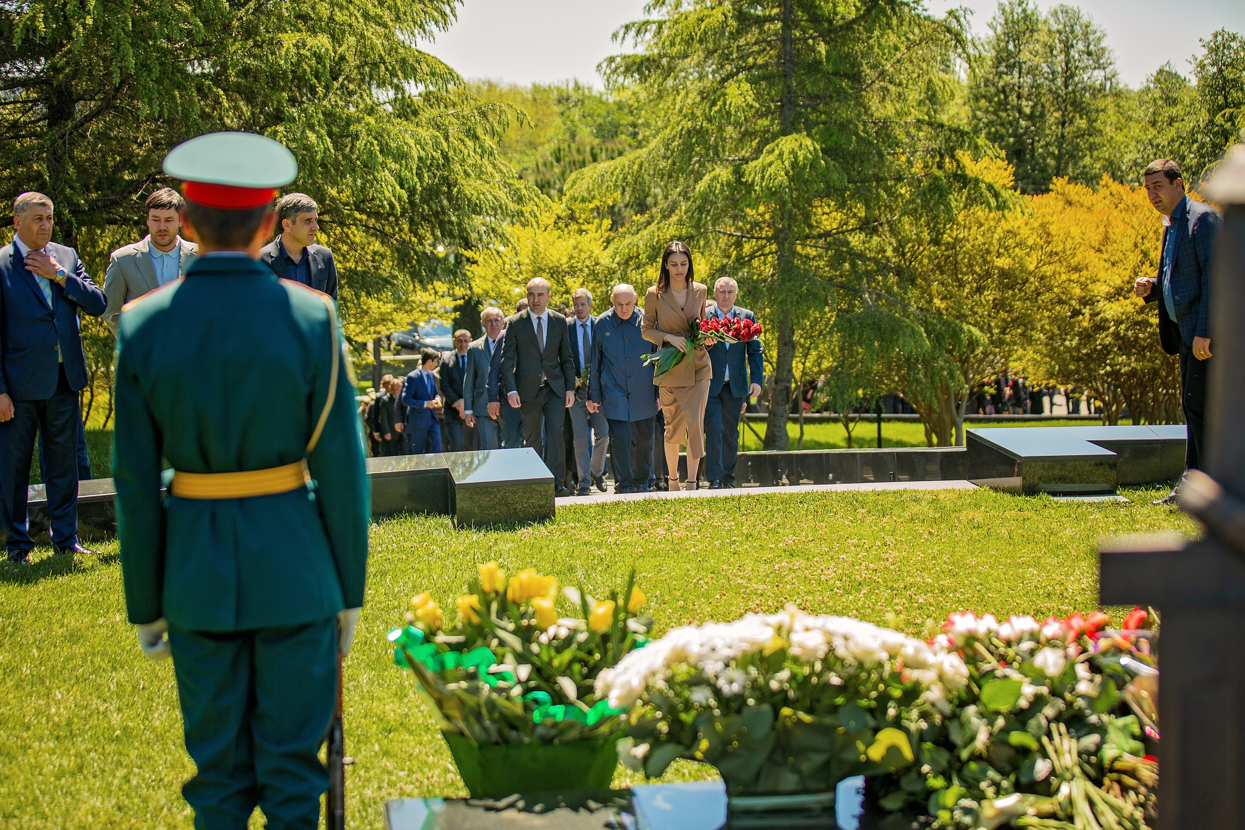 Первому президенту Абхазии исполнилось бы 77 лет. Свадебный и семейный фотограф в Абхазии Эля Цишба