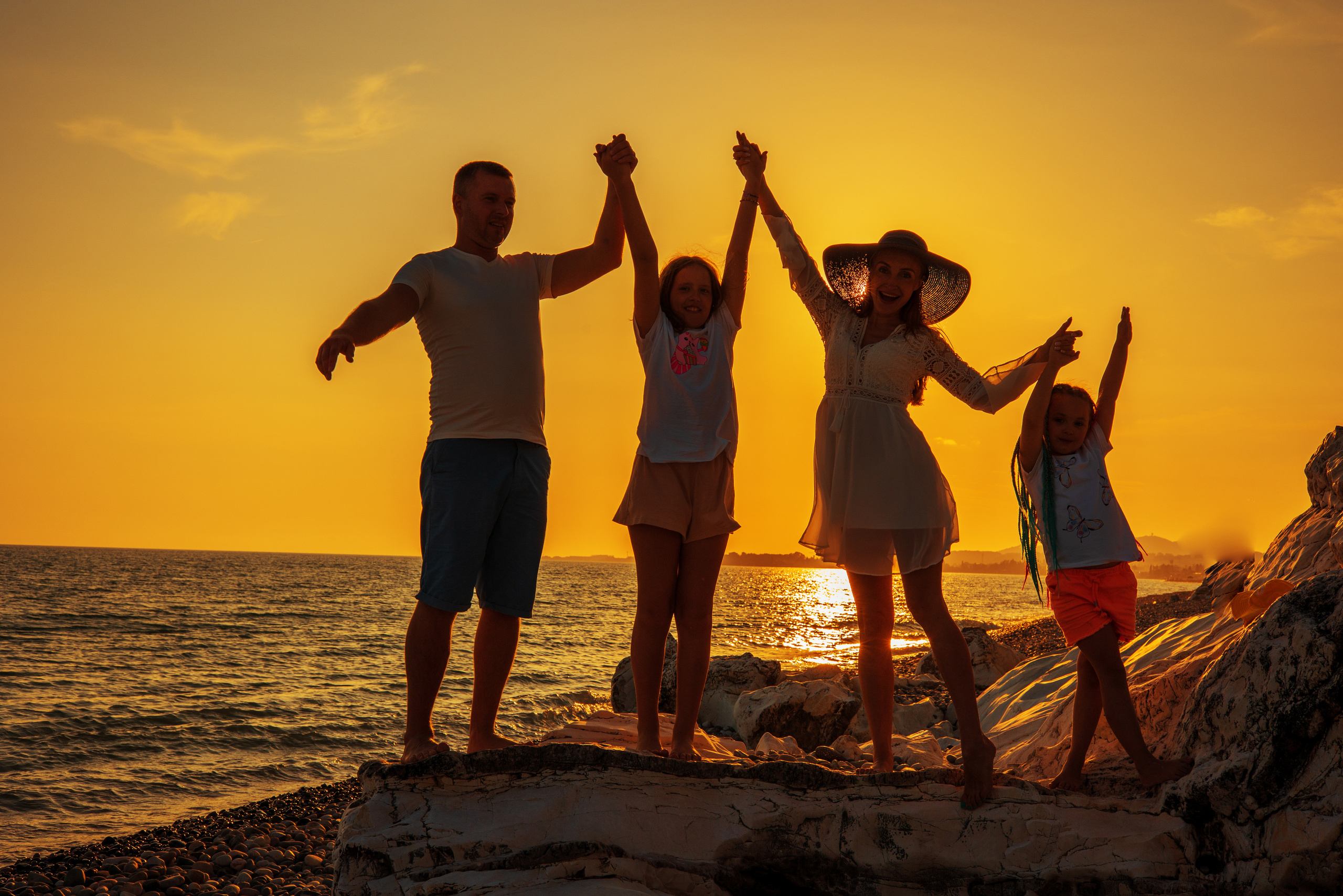 Закат на белых скалах. Свадебный и семейный фотограф в Абхазии Эля Цишба